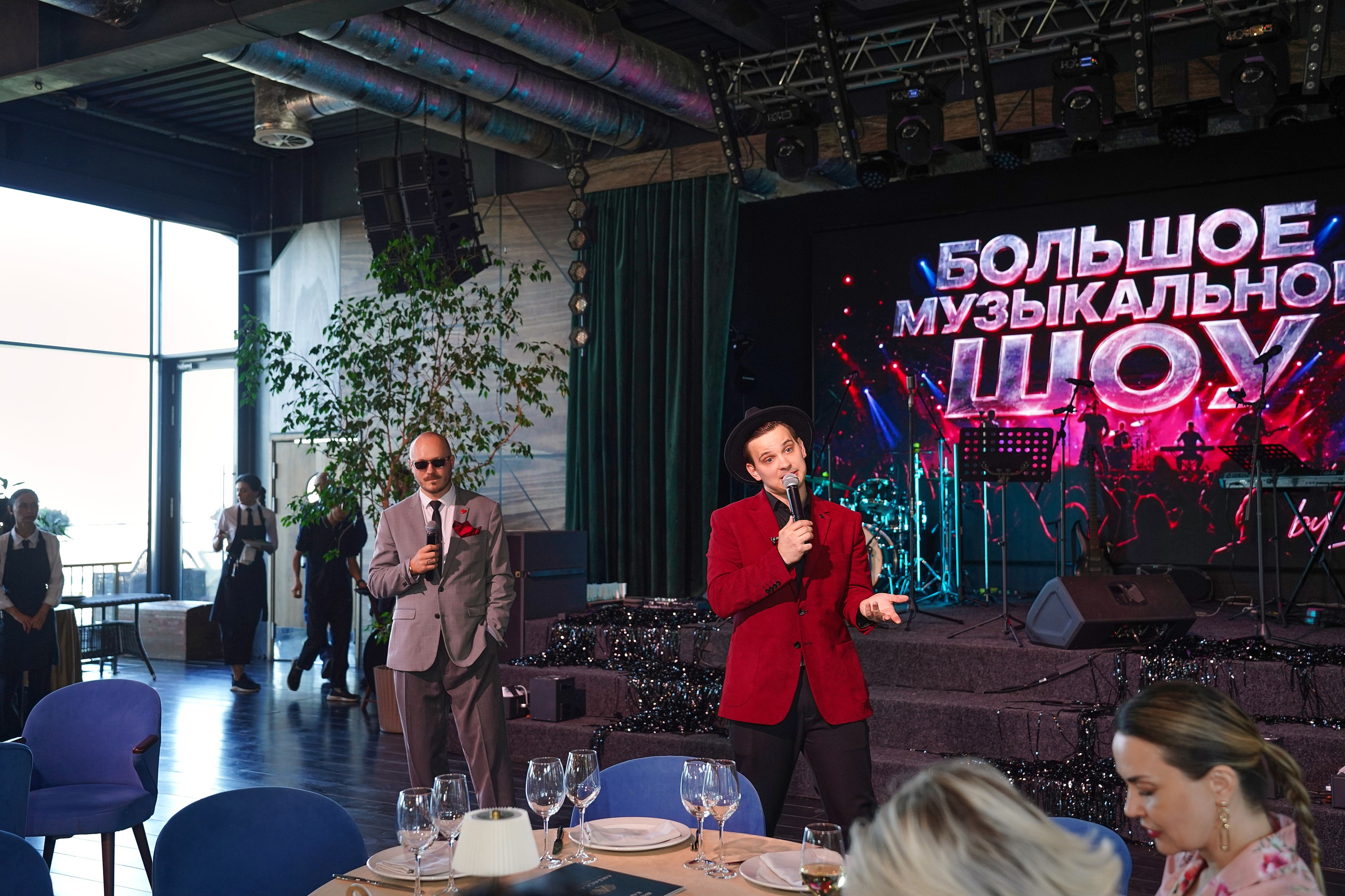 Большое Музыкальное шоу. Фотограф