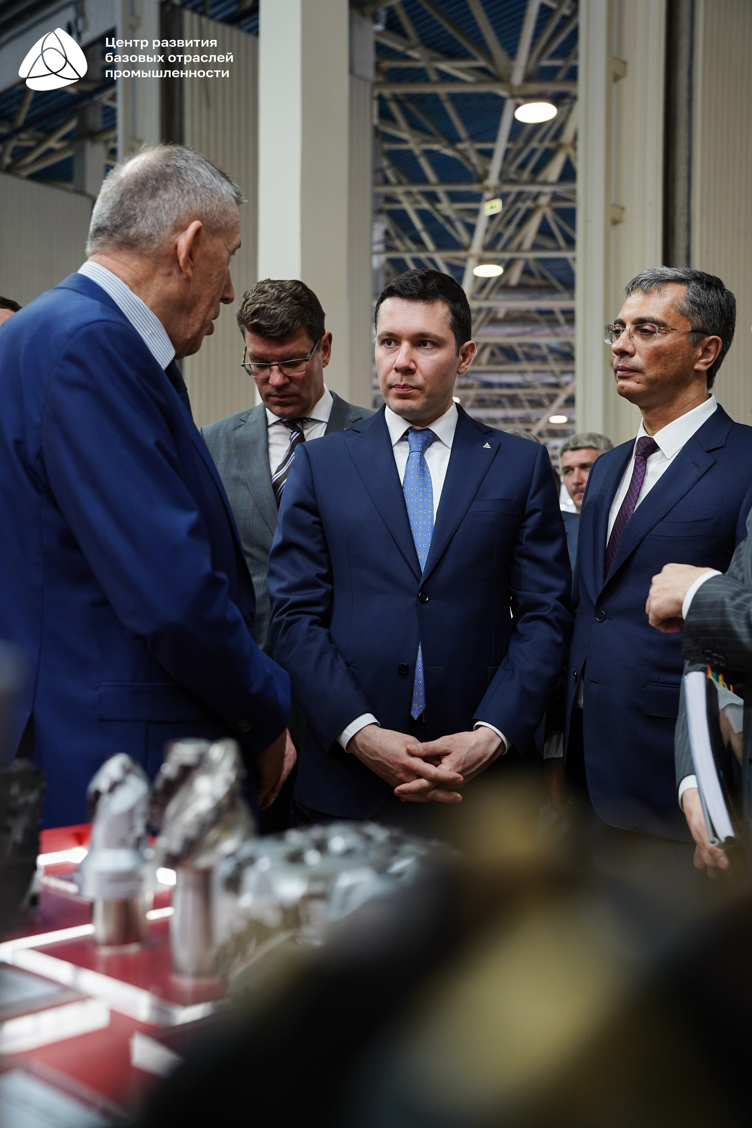 ЭКСПОЦЕНТР Алиханов. Фотограф