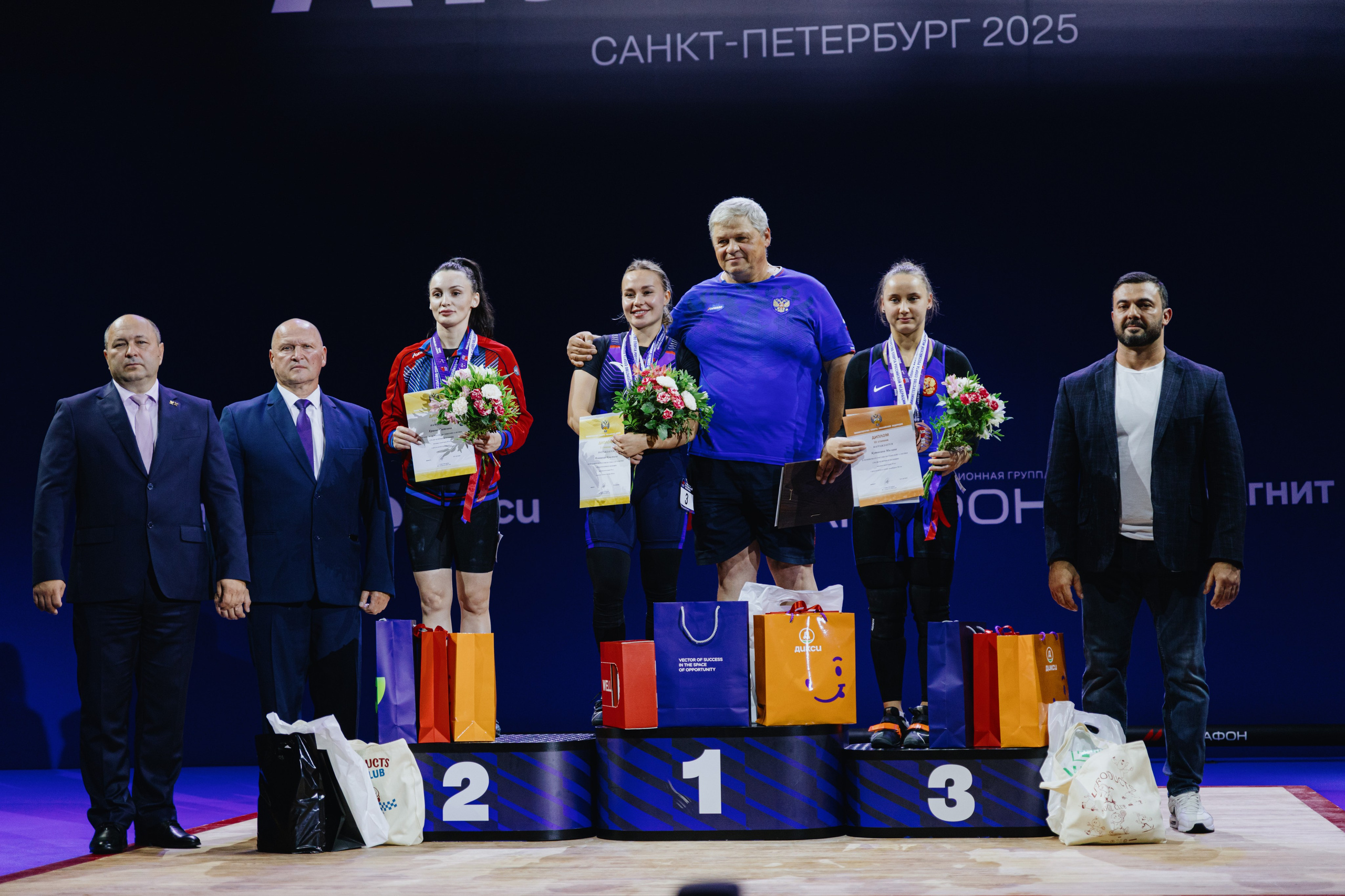 Чемпионат России по тяжелой атлетике 2025. Фотограф в Москве и Санкт-Петербурге Дарина