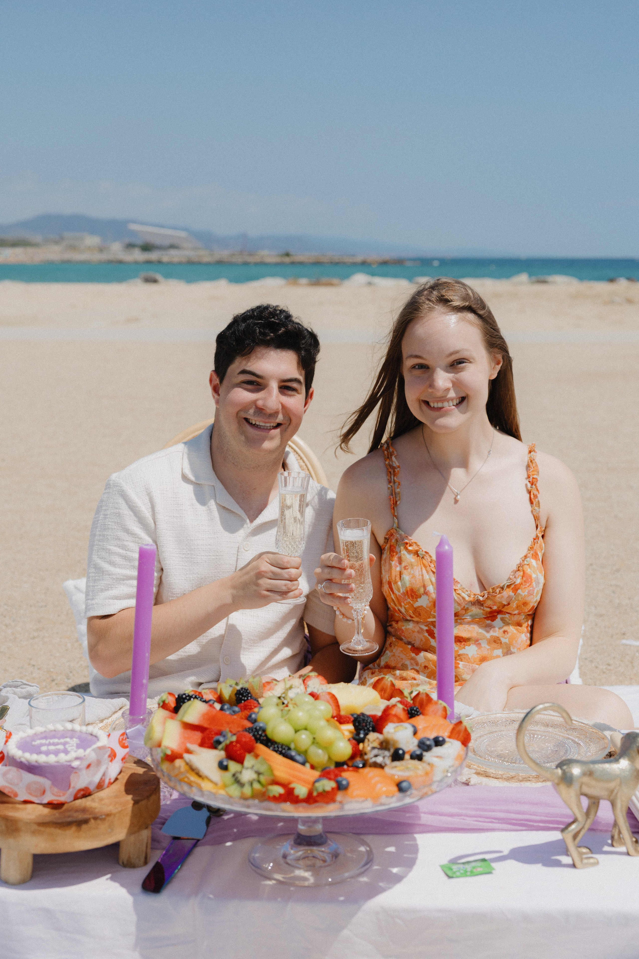 Engagement session with Barcelona skyline in background