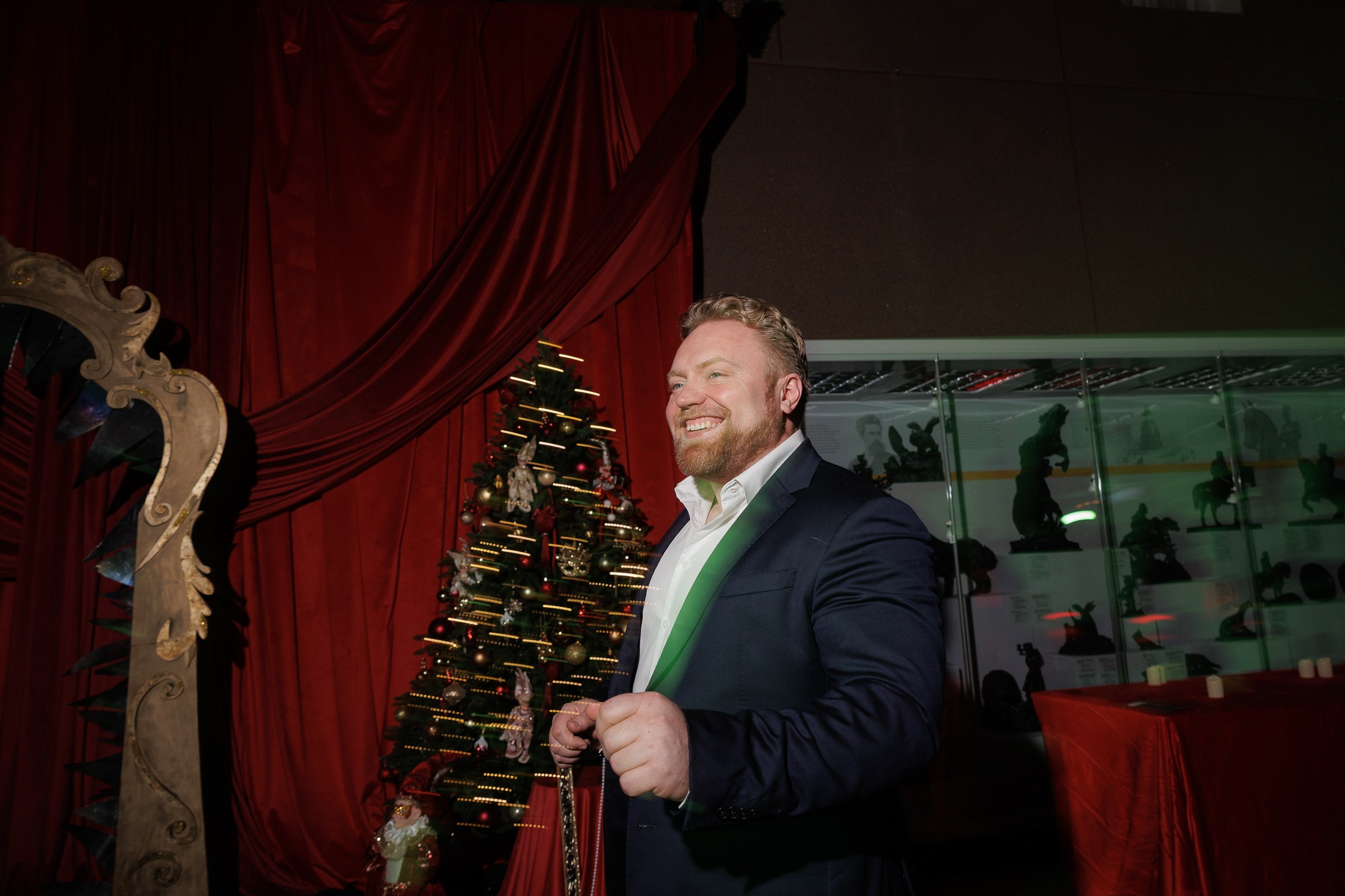 Фотограф на съемкку копоратива. Контент для бизнеса в Екатеринбурге Полдень Медиа