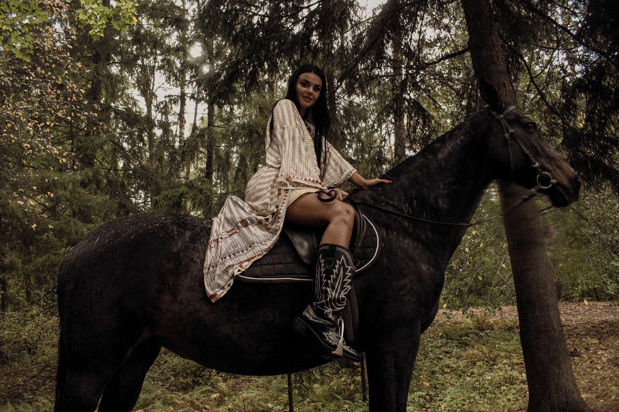 КОННАЯ ПРОГУЛКА. Индивидуальный фотограф в Санкт-Петербурге Надежда Волобуева