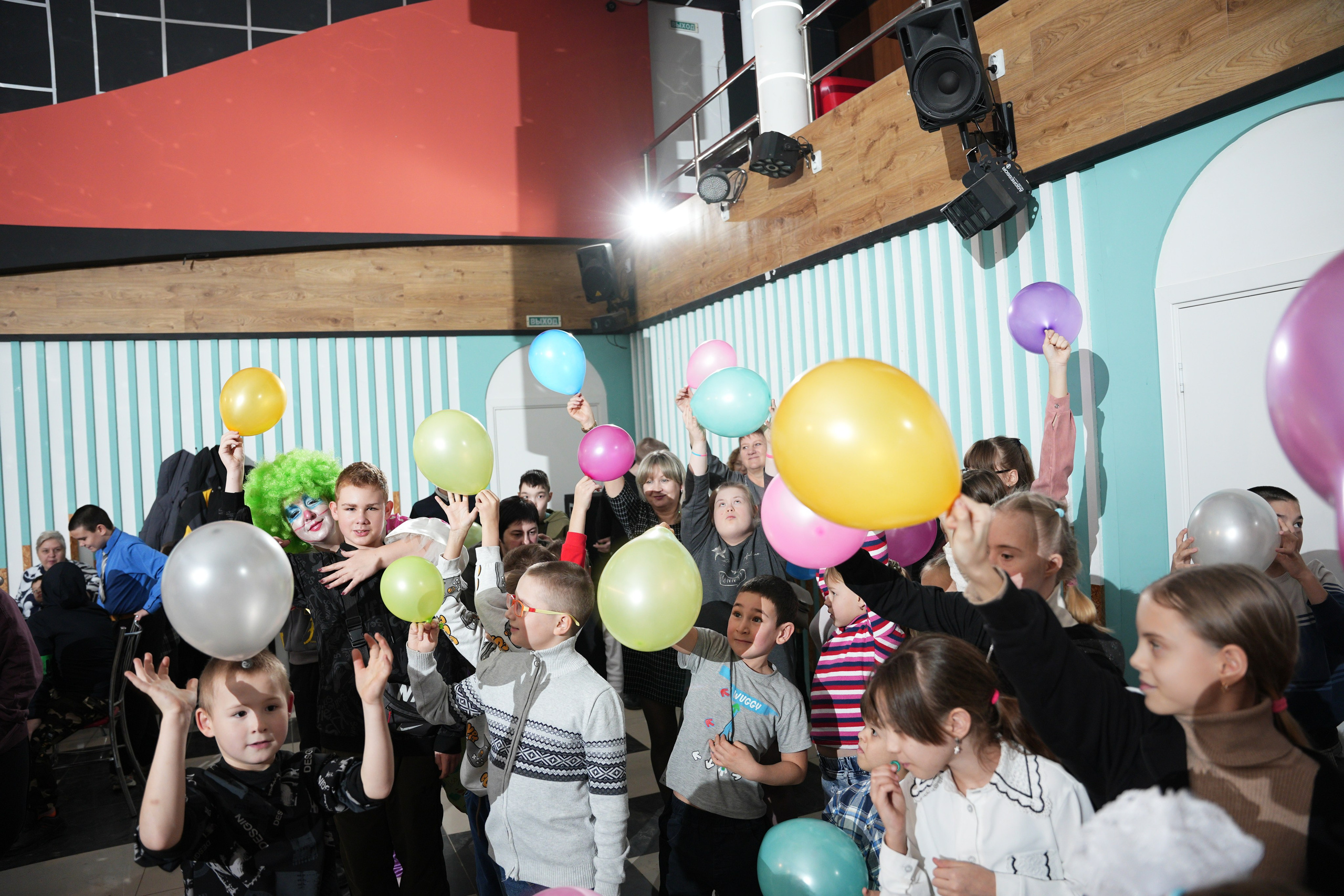 «Ты в этом мире не один " социально благотворительное мероприятие. Ольга Плаксина фотограф в Саратове