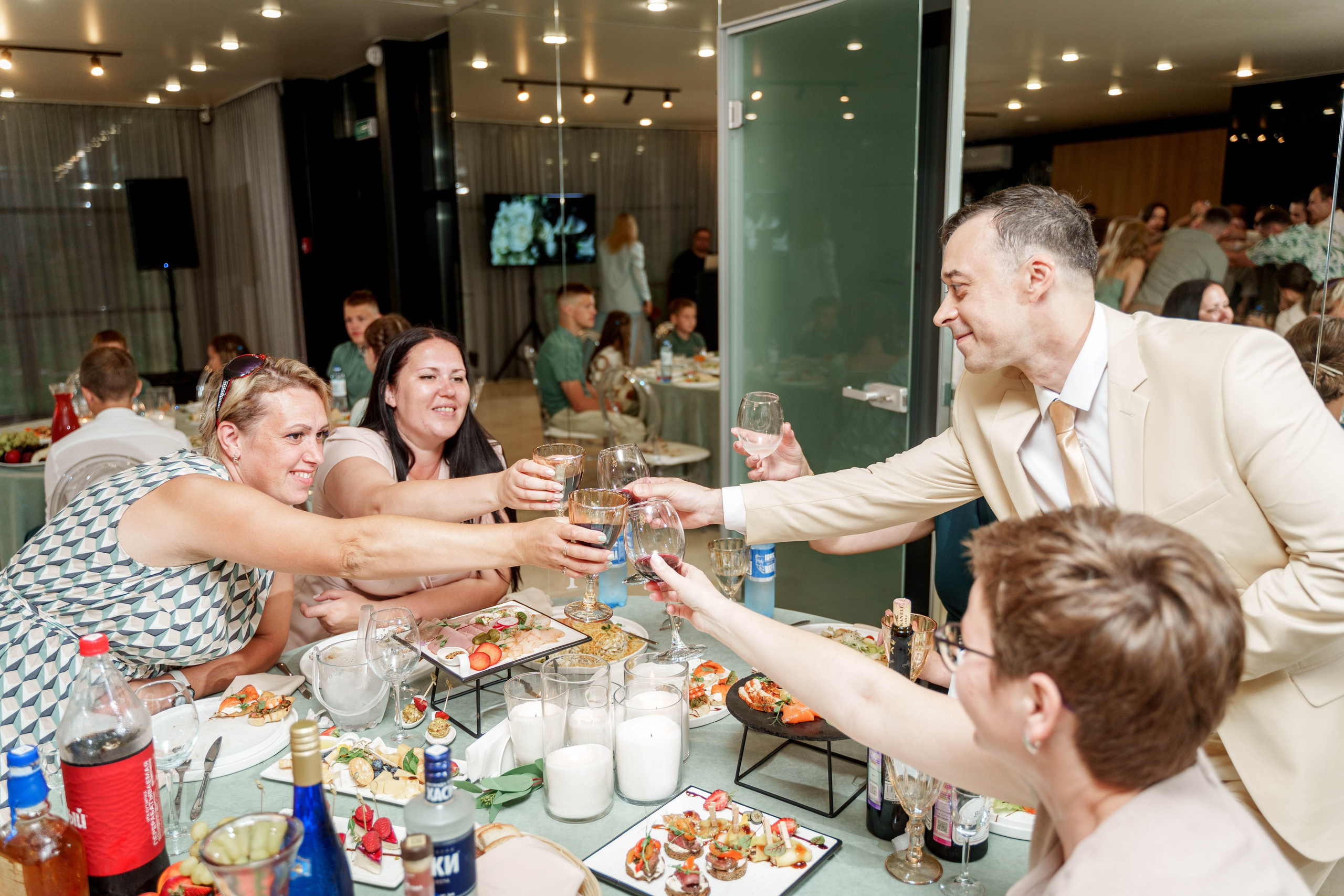 Подборка Банкетов. Свадебный и семейный фотограф в Новосибирске Данил Коротких