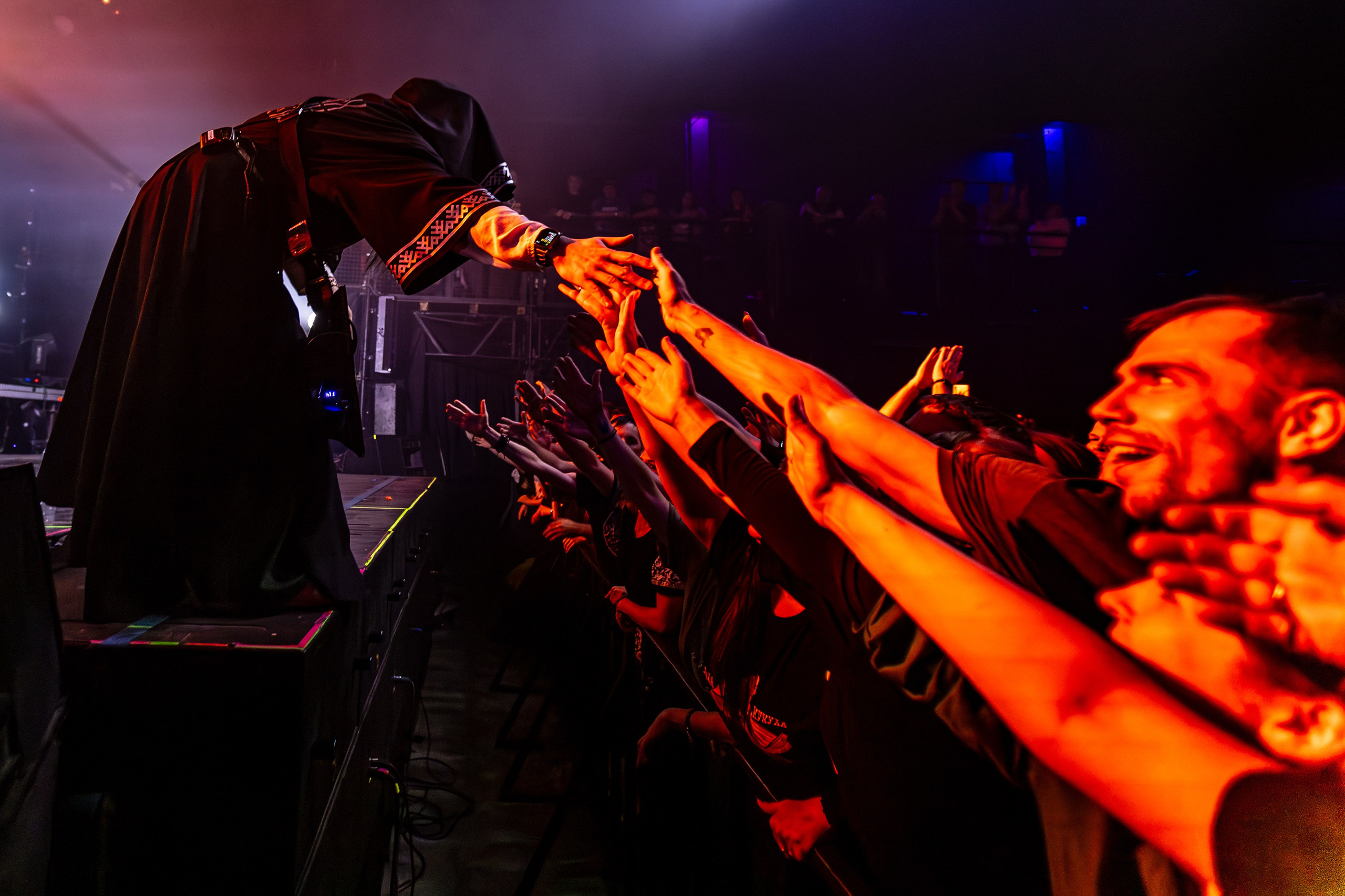 Нейромонах Феофан | 15 лет. Репортажный фотограф Екатеринбург | Яркий, качественный репортаж | Концерты, клубы, репортаж, праздники, корпоративы