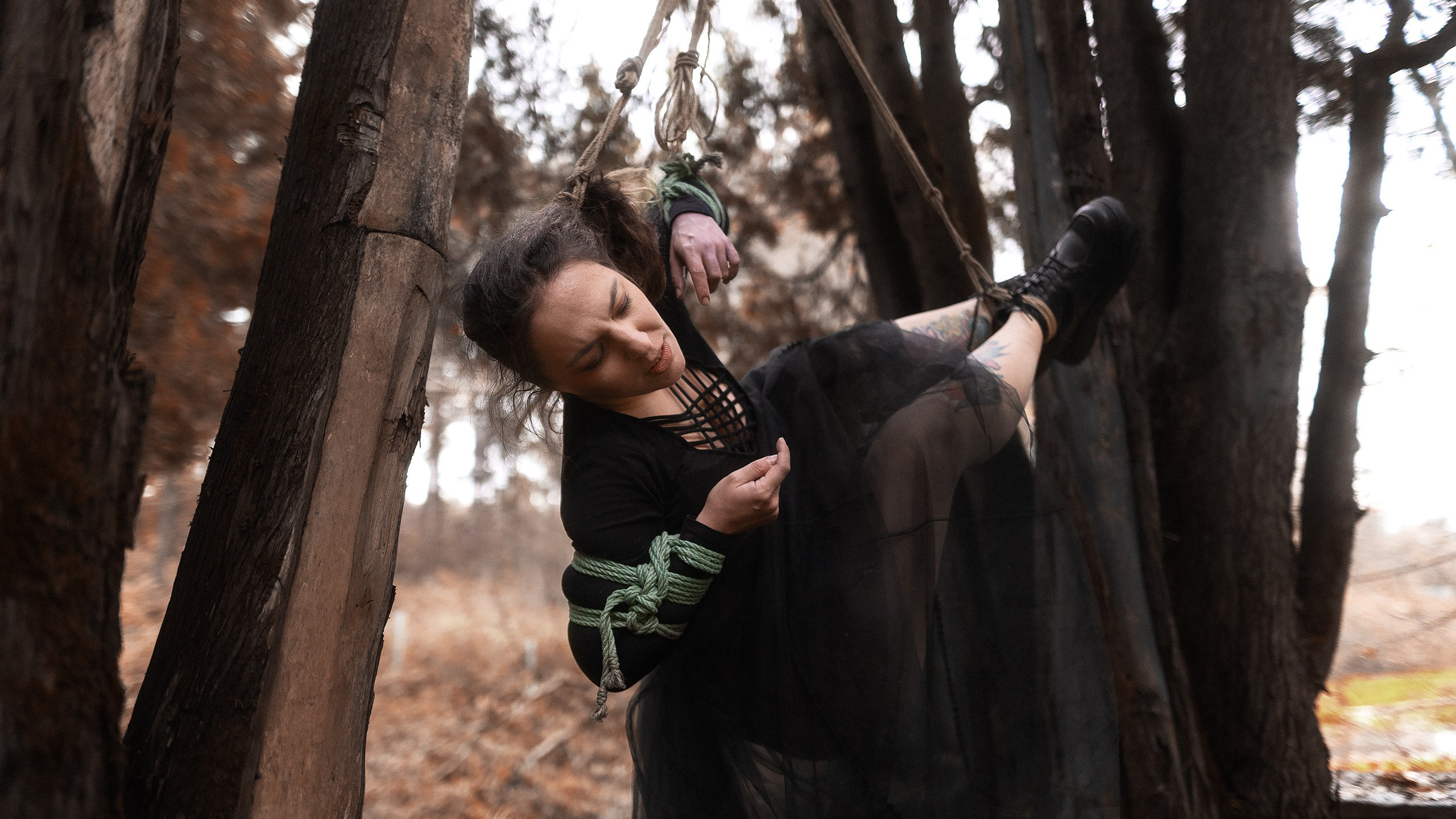 Ксюша, огонь. Фотограф Никита Локтионов Москва