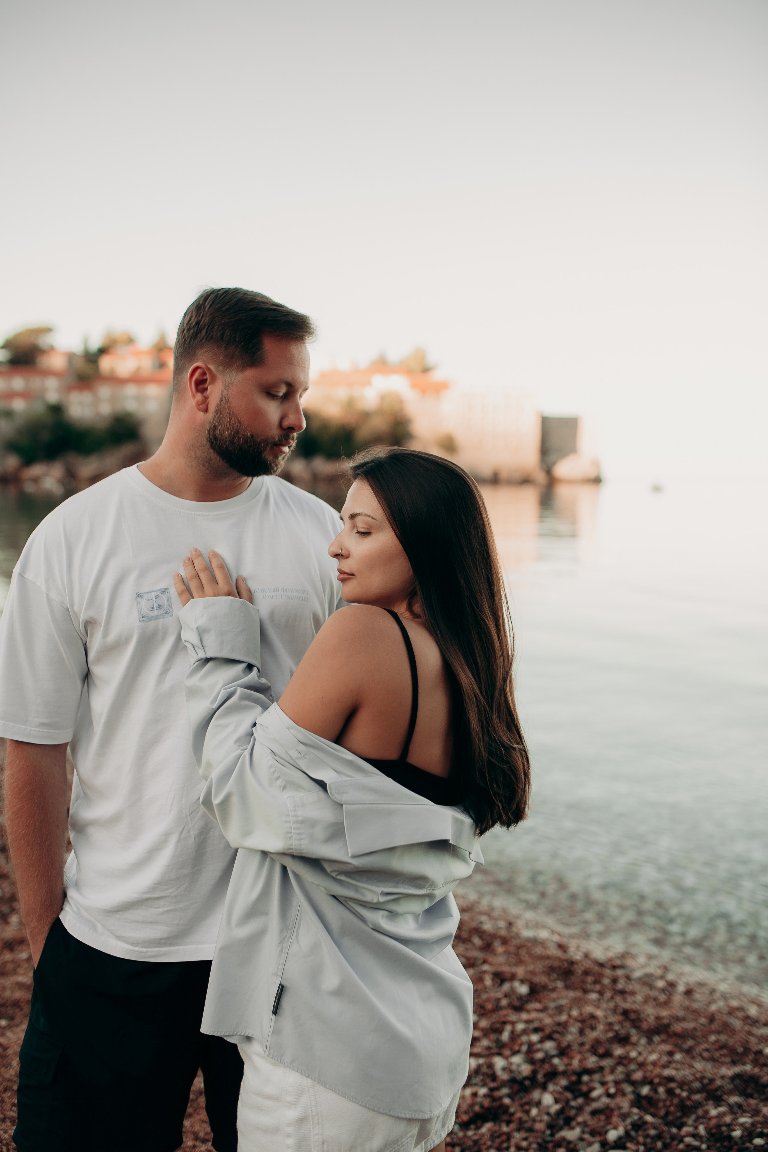 LOVE STORY (СВЕТИ СТЕФАН). Family, Women & Couples Photographer in Budva, Kotor, Herceg Novi, Perast & Coastal Montenegro