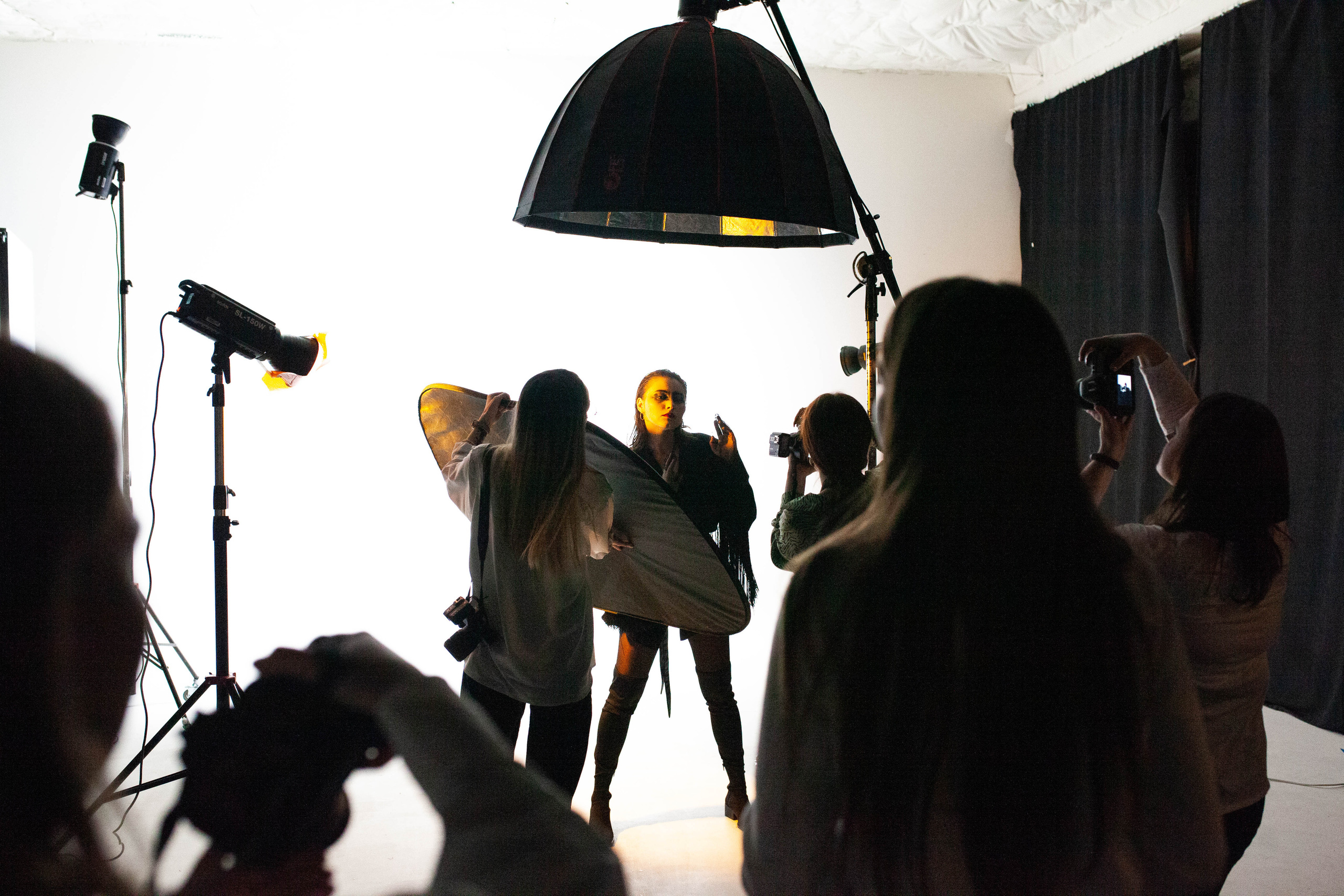 Зал «Мастерская». Аренда залов Фотосъемка Рекламная Фотосъемка Съемка для сайтов