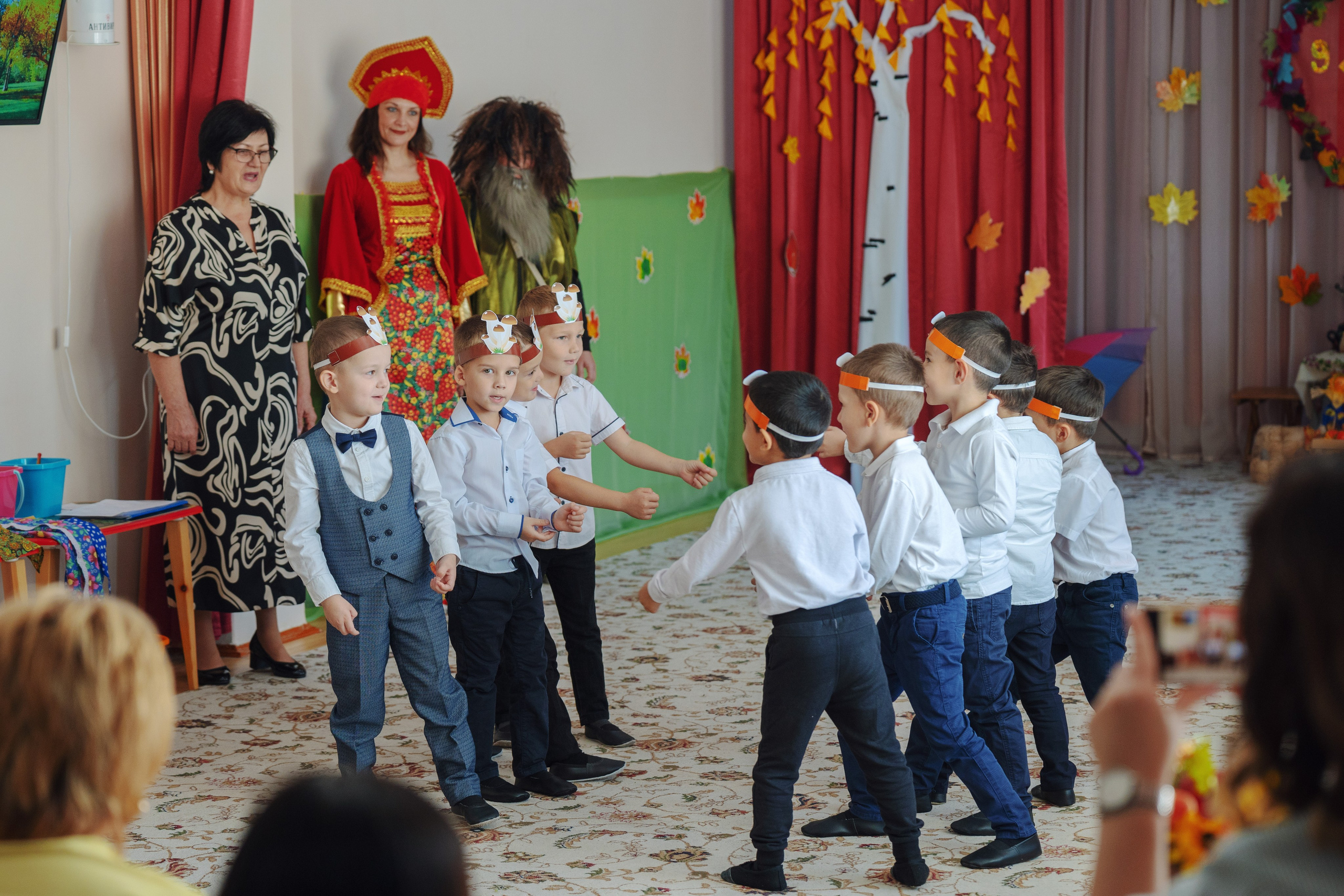 Осенний праздник