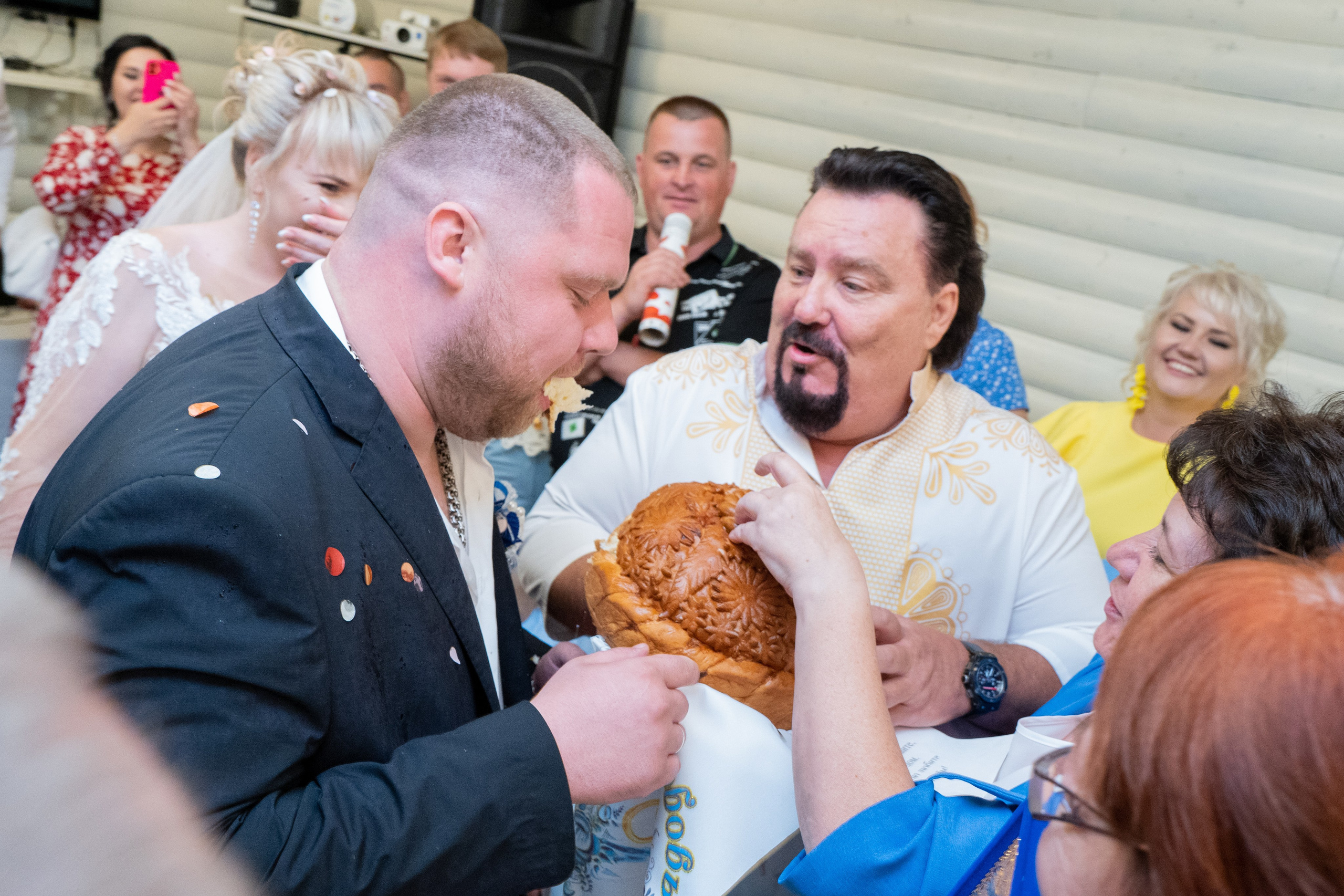 Ира и Дима. День свадьбы. Репортажный и интерьерный фотограф Александра Солдатова