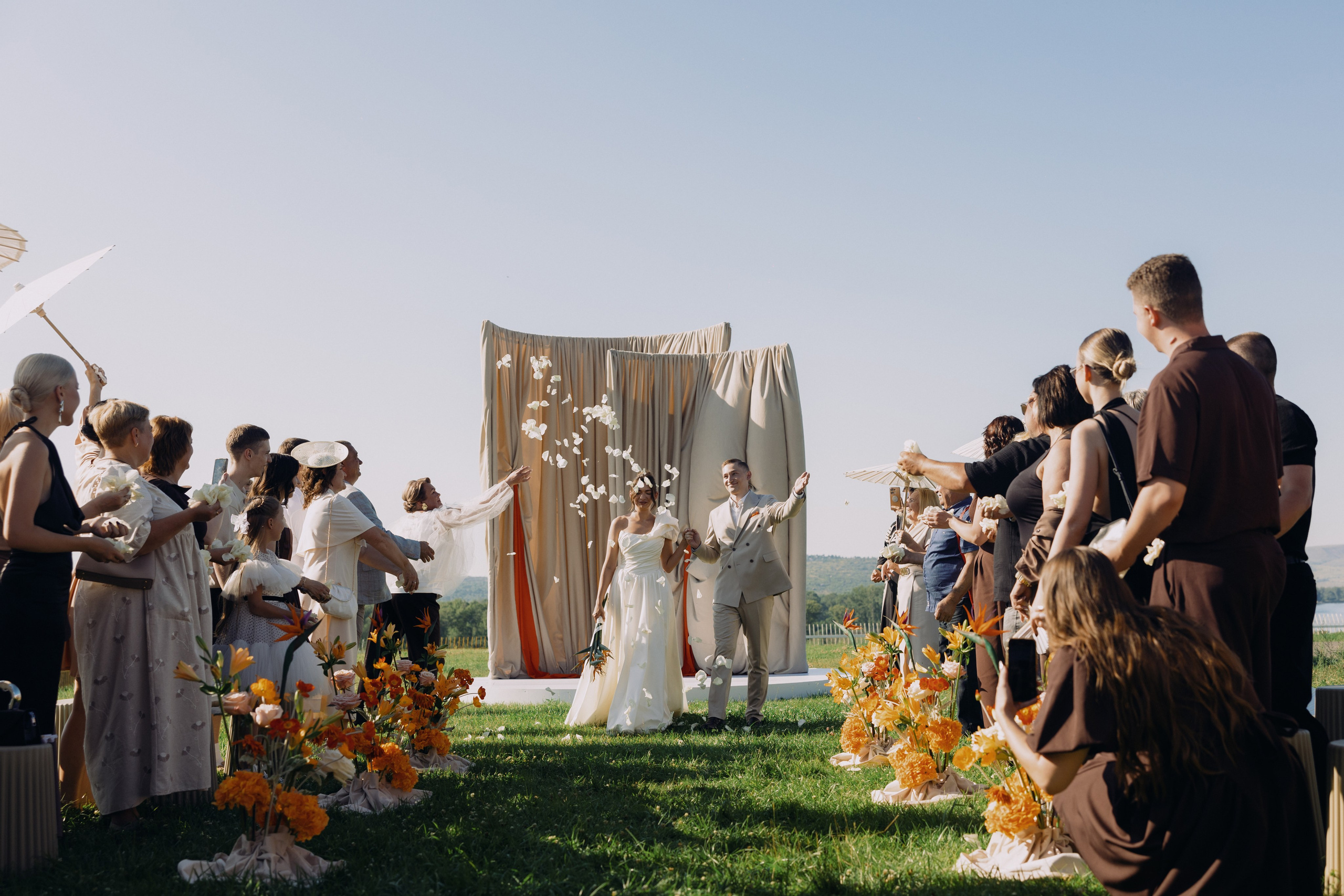 Ника. Свадебные платья