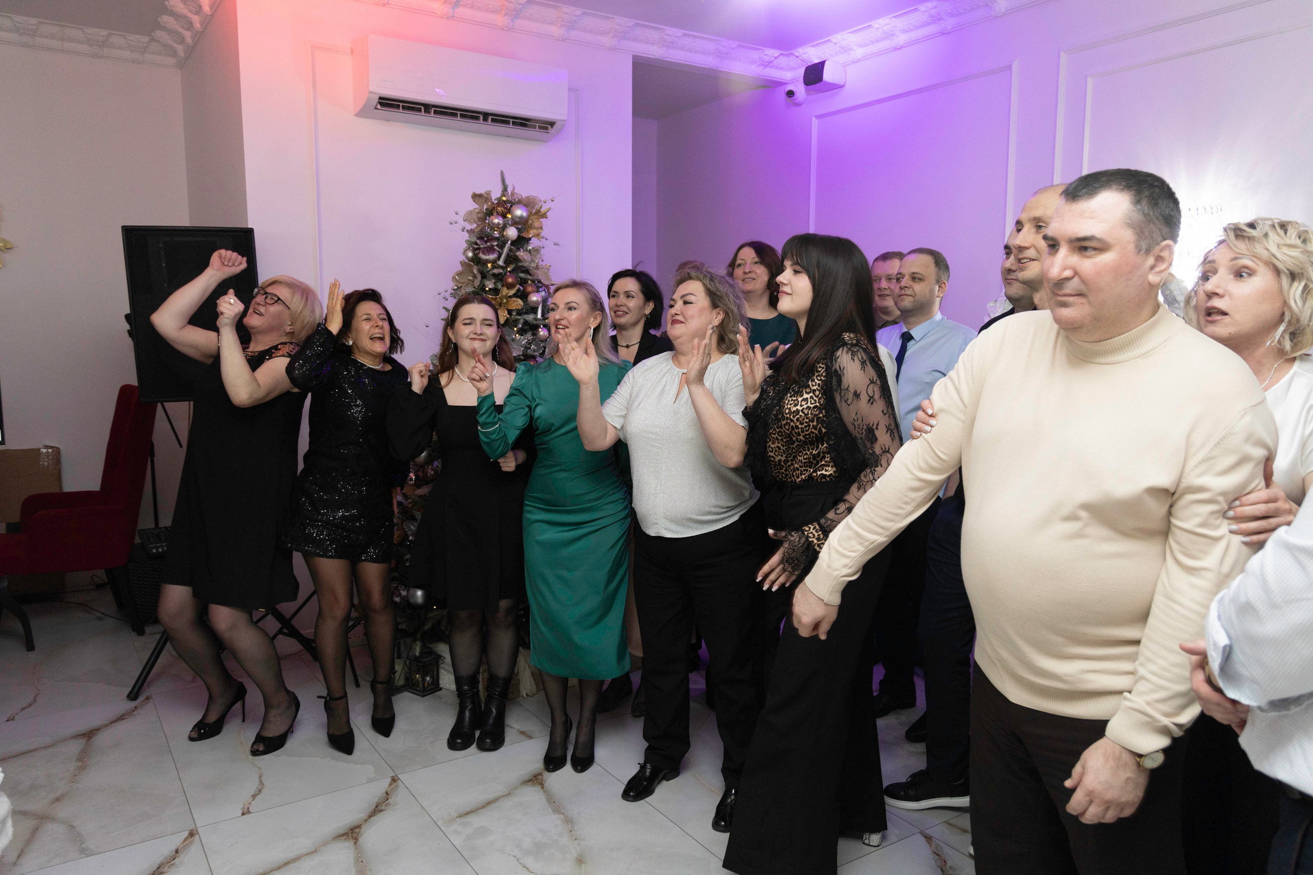 Корпоратив Ресторан «Менуа». Фотограф Olya Posnimay