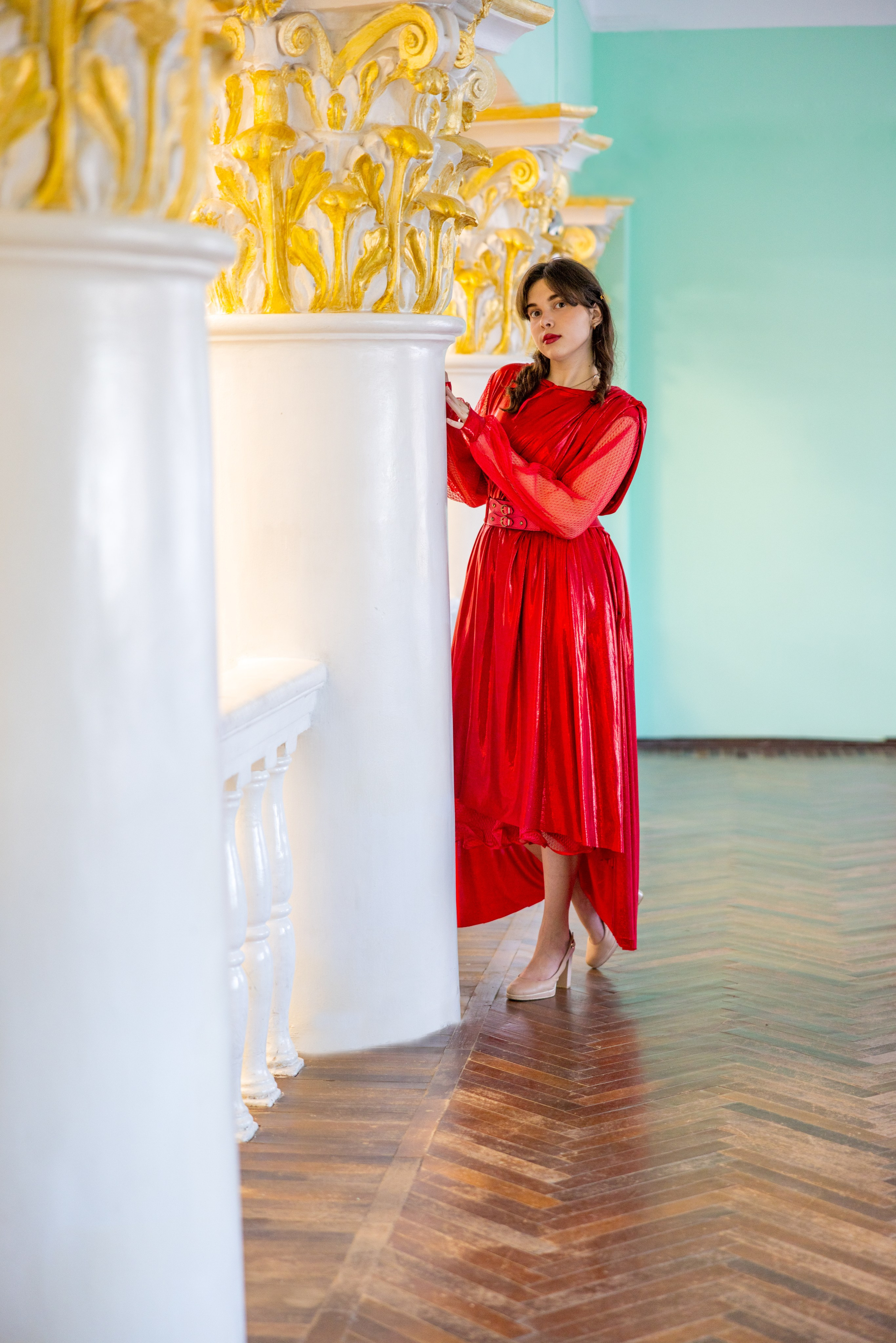 Мария в красном платье. Фотограф в Туле Крупский АнДРей. Фотостудия «КАДР71» в Туле