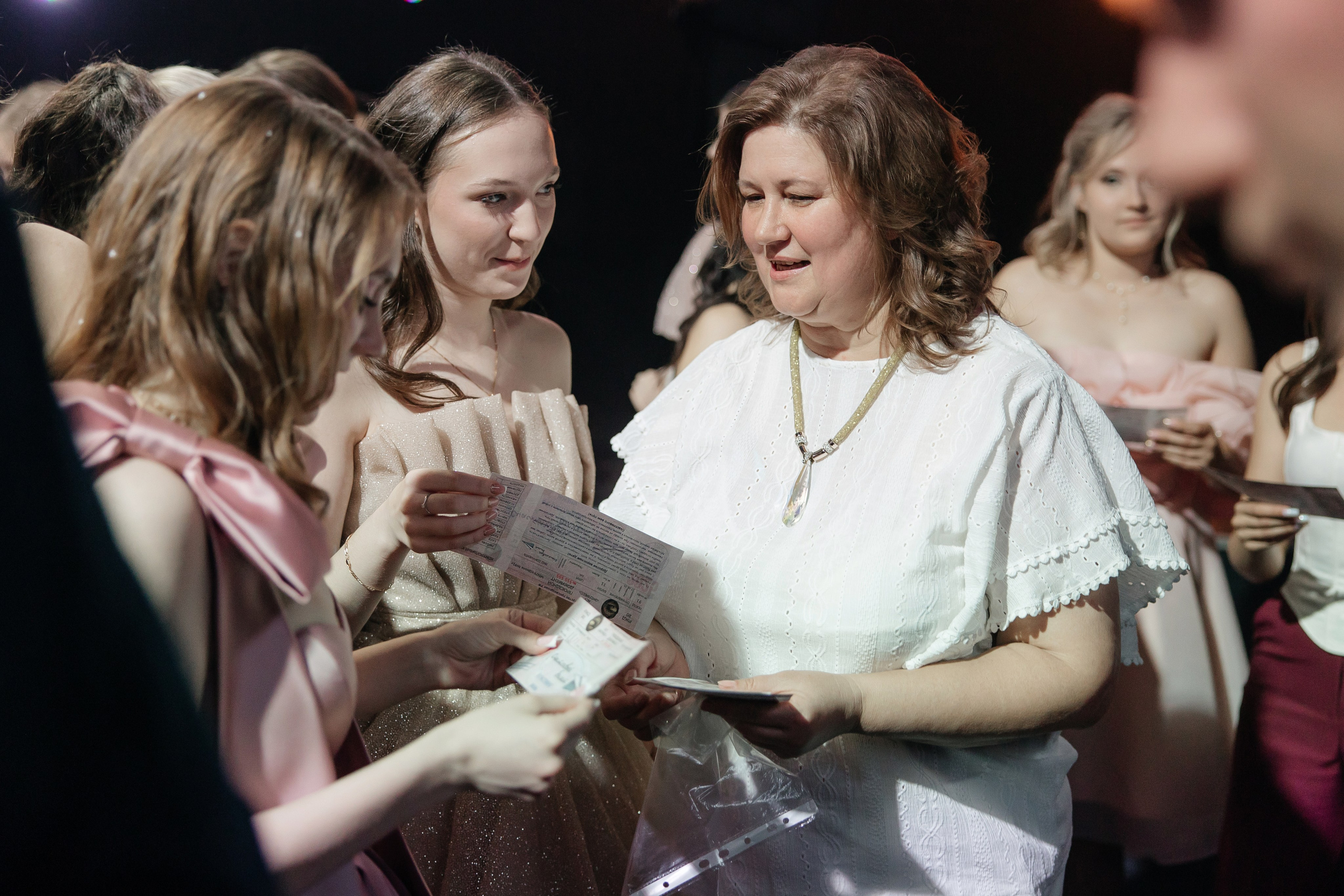 2025 Выпускной 91 школа. Свадебный и Репортажный фотограф Нижний Новгород Москва Ежов Иван