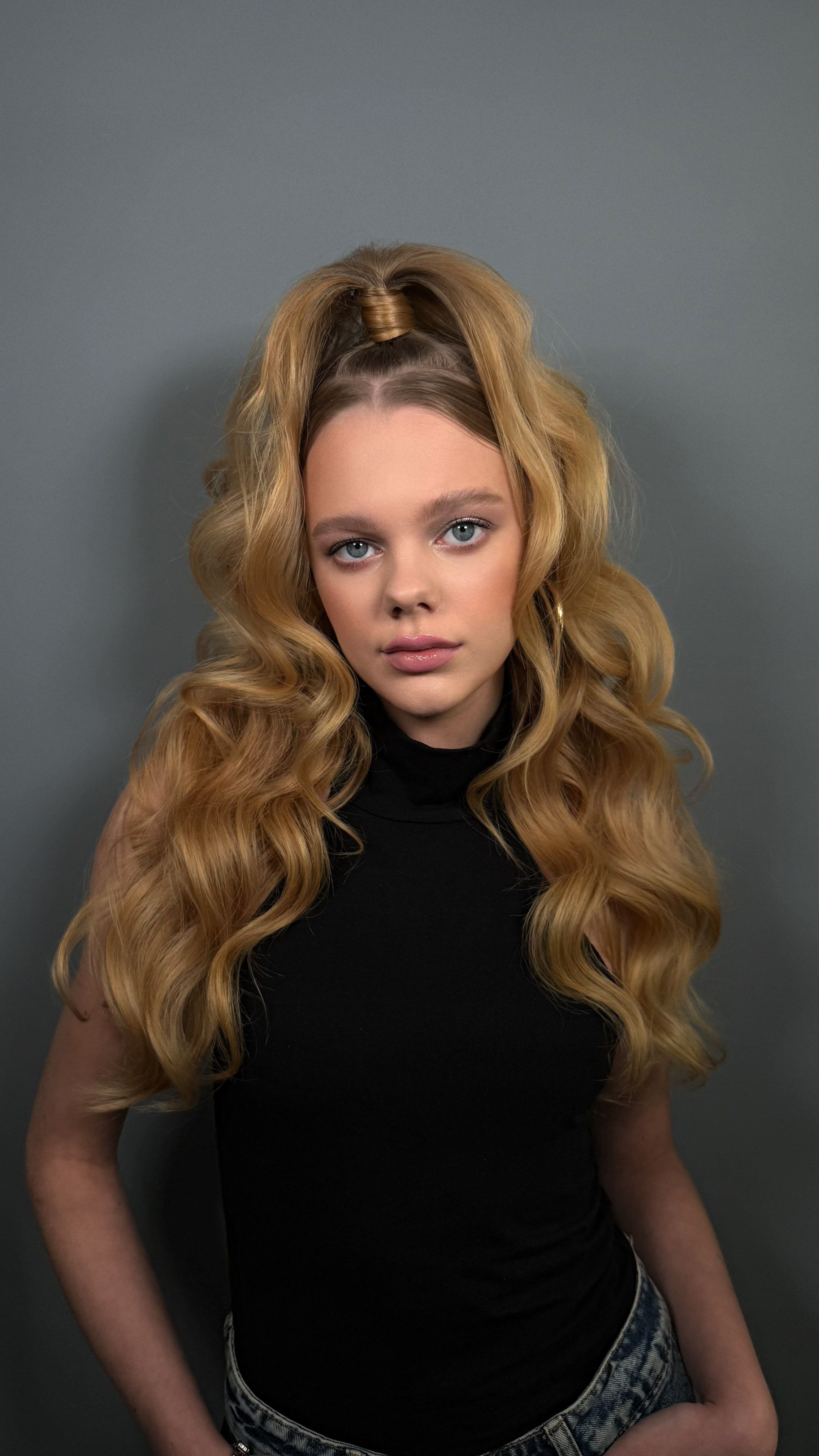 Прически, укладки. Студия визажистов, стилистов по прическам, бровистов и мастеров по ресницам