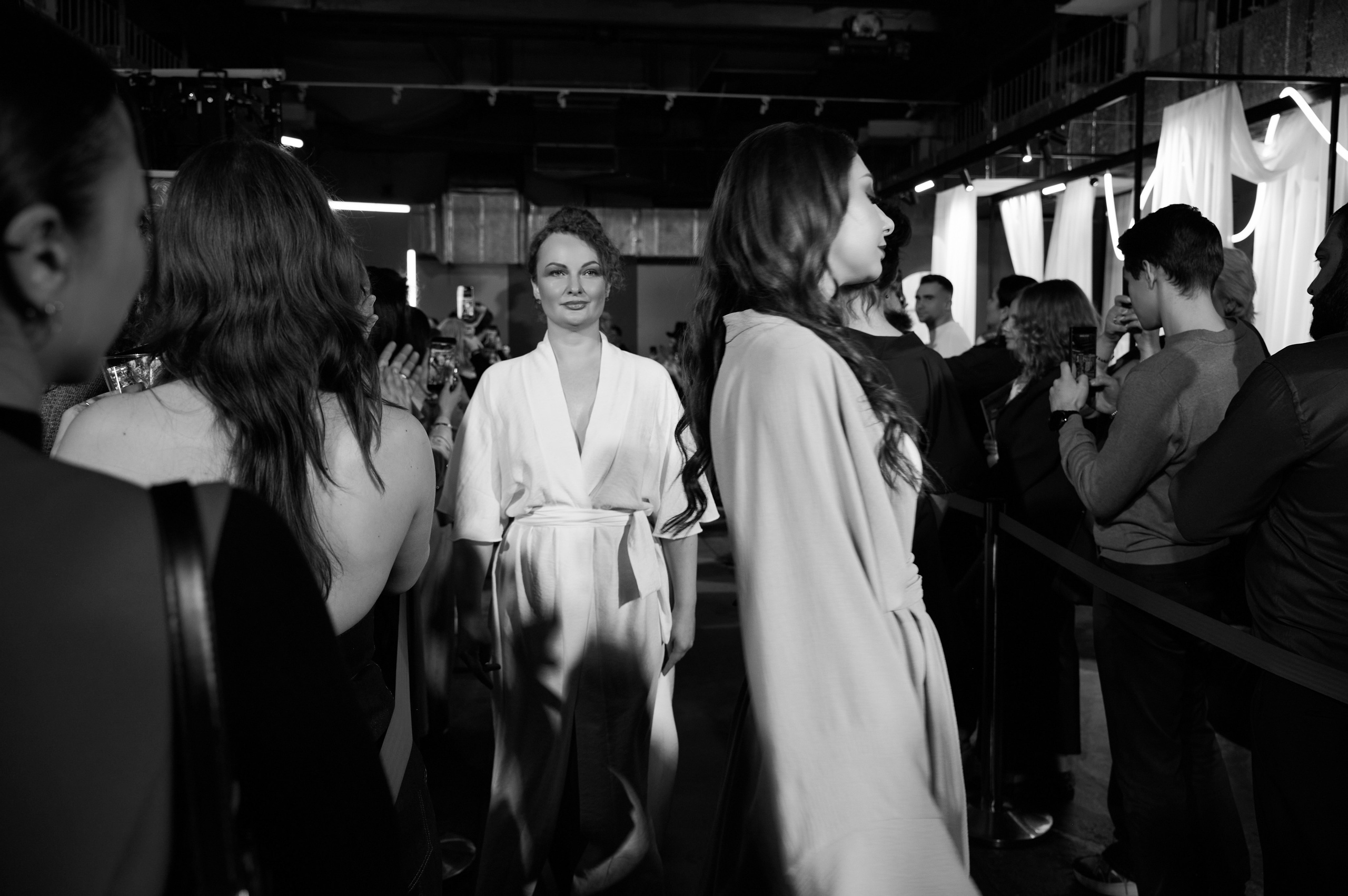 Design Joker × Mebel Fashion Week 2026. Свадебный и репортажный фотограф Юлия Курзаева