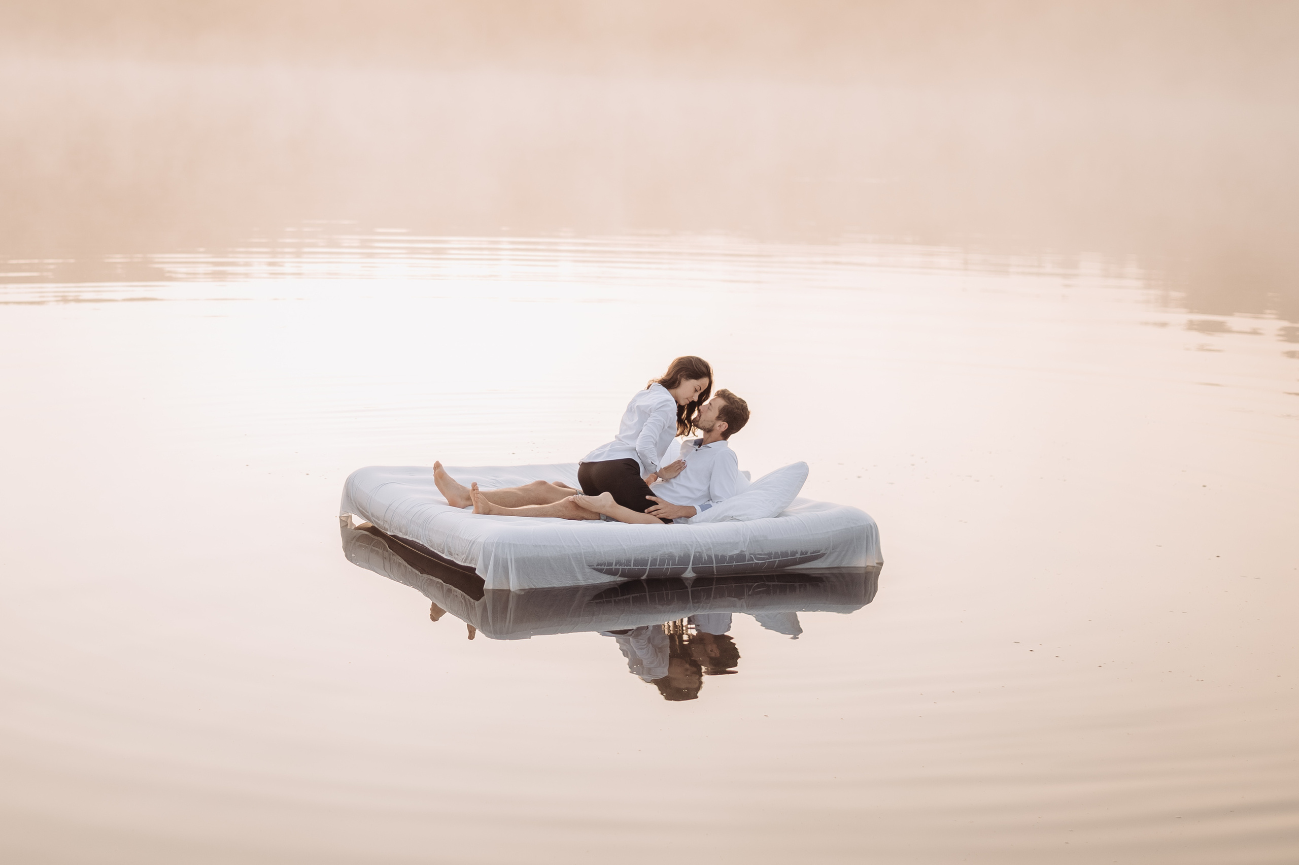 Love story Олега и Тани на озере. Фотограф в Москве и Московской области Таня Яблочкина