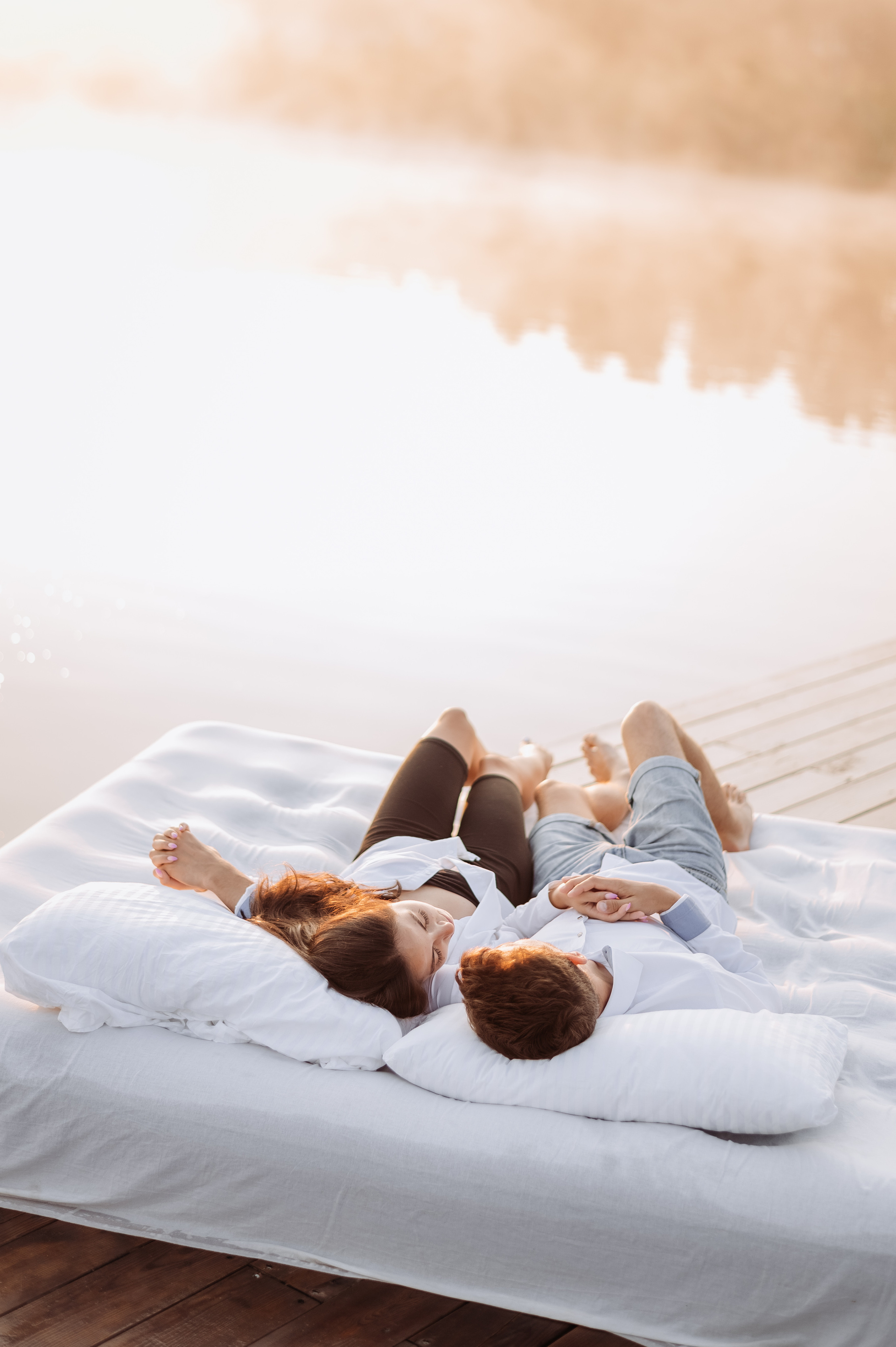 Love story Олега и Тани на озере. Фотограф в Москве и Московской области Таня Яблочкина