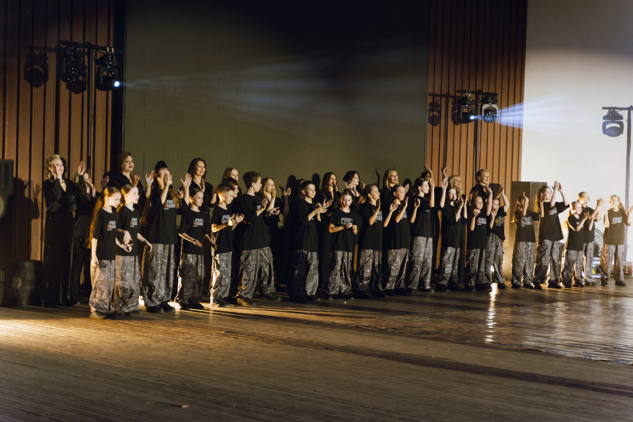 FUNKY ORANGE отчетный концерт 2025. Фотограф Надежда Погребняк | Рязань | Москва