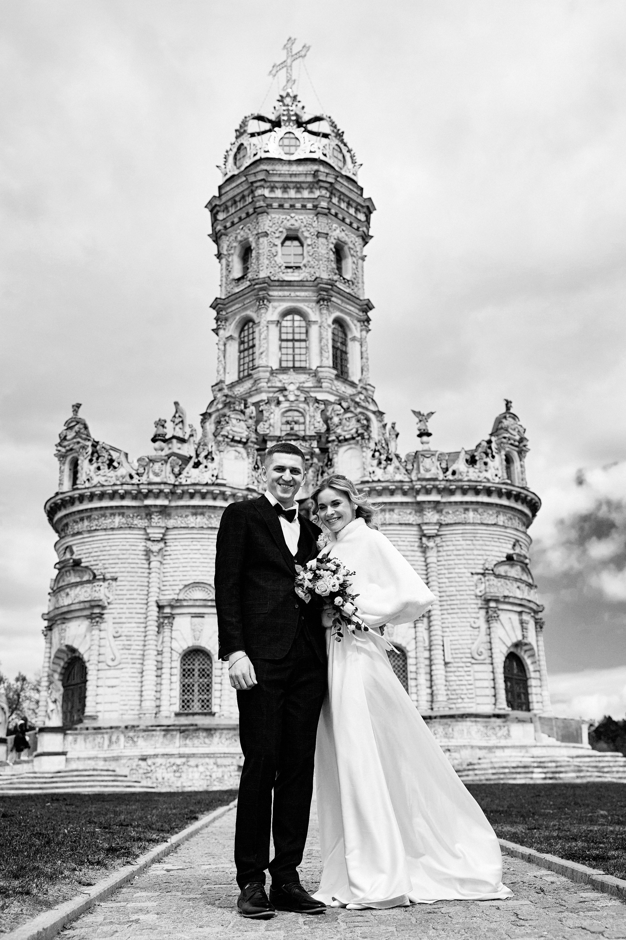 Свадебная прогулка в усадьбе Дубровицы