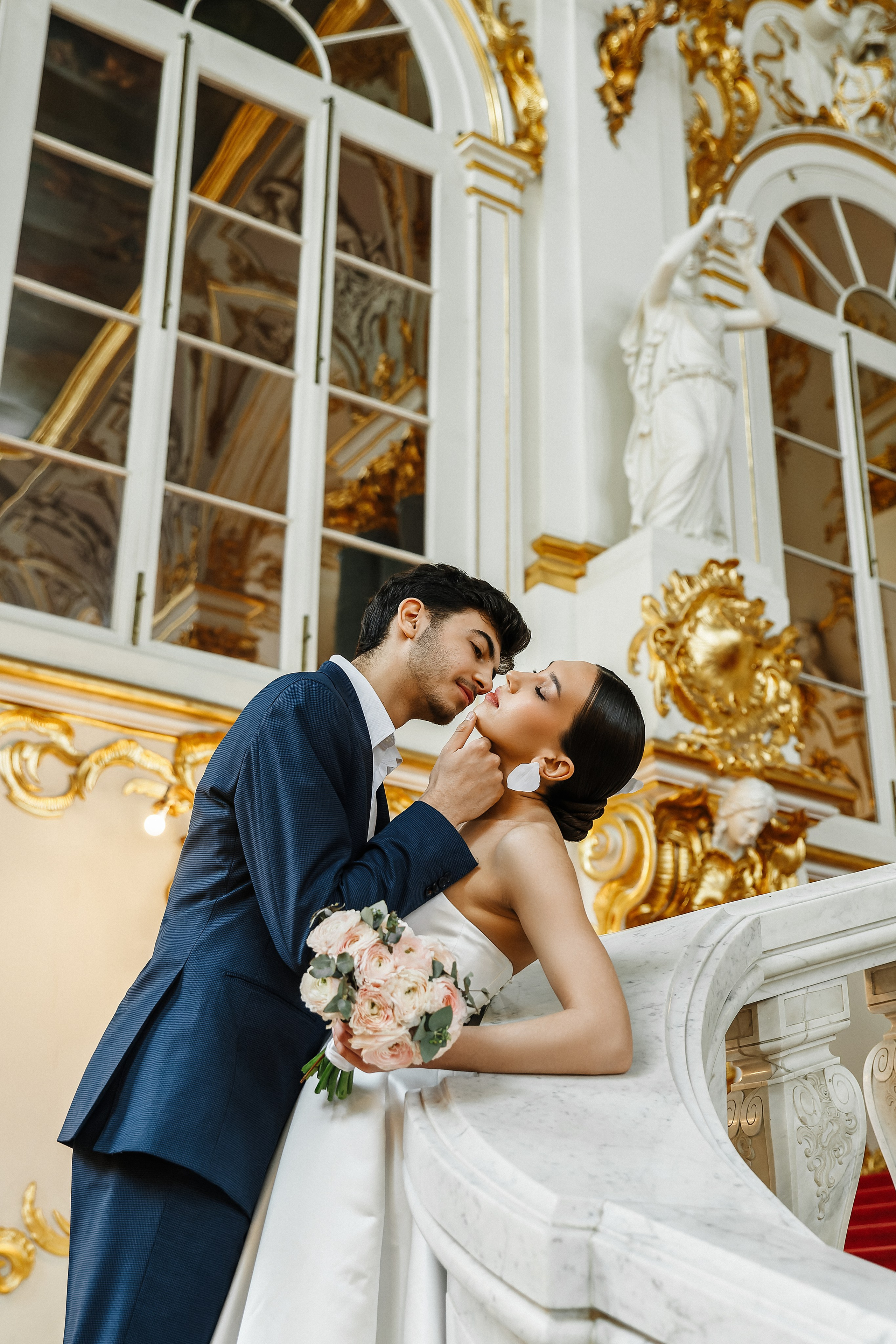 Свадьба в Эрмитаже. Свадебный и портретный фотограф в Санкт-Петербурге Анна Демьянова
