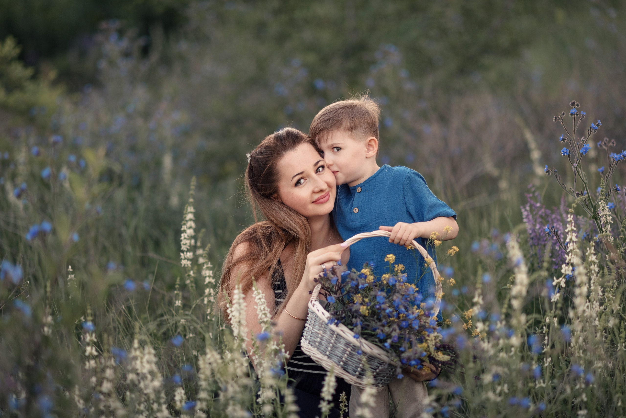 Мирон в поле. Семейный, детский и женский фотограф в Ростове-на-Дону Кирилина Екатерина