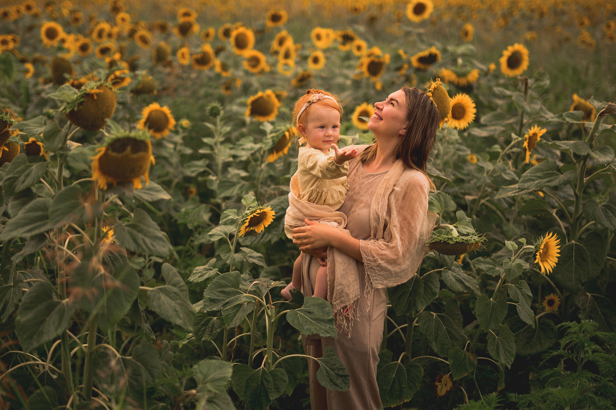 В дождь. Семейный и портретный фотограф в Краснодаре Светлана Соловьева