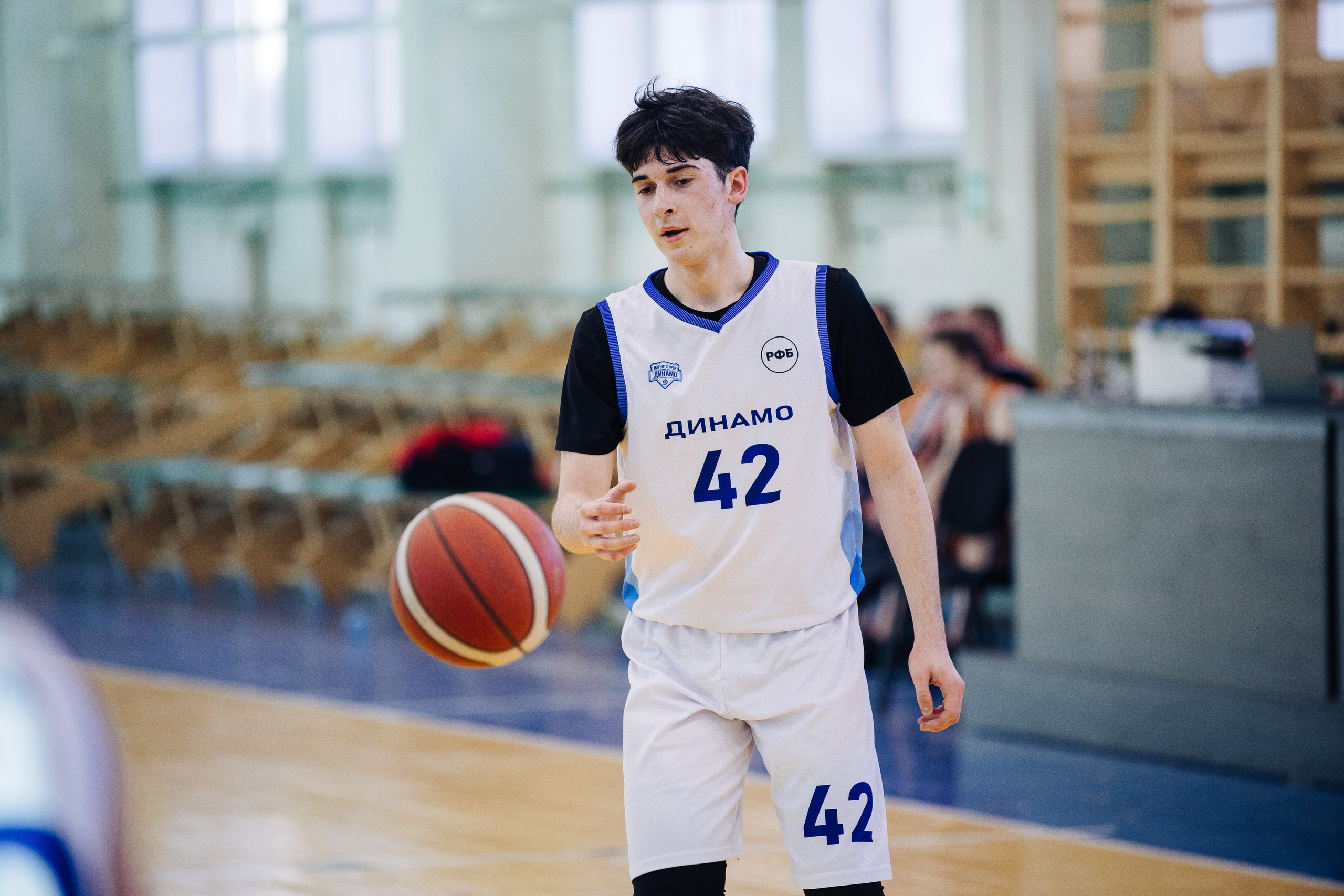 Любительский Чемпионат Магнитогорска по баскетболу // 09.02.25. Денис Прохоров Фотограф в г. Магнитогорск