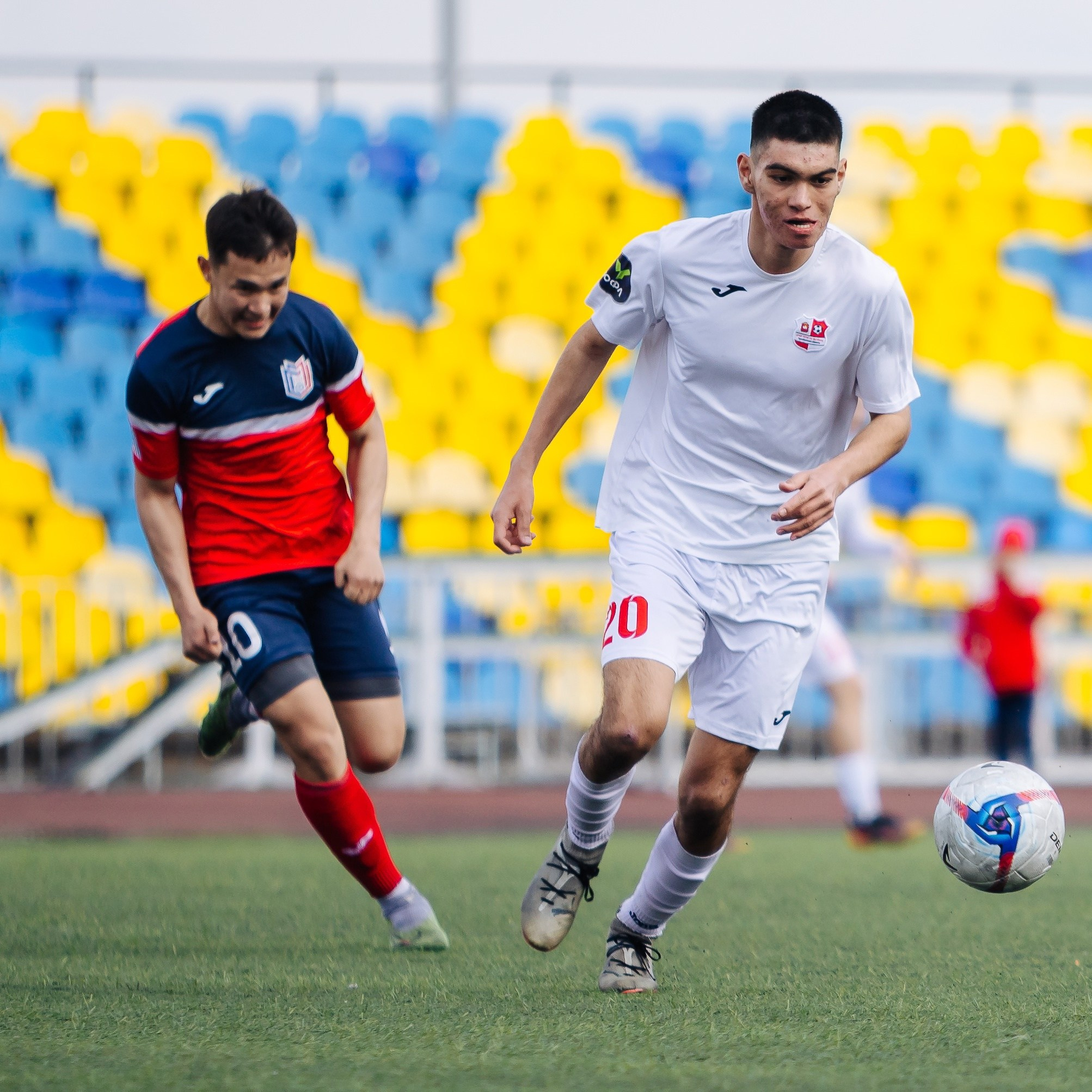 ФК «Металлург-Магнитогорск» vs ФК «ОСШ-Челябинск-М» // 05.04.25. Денис Прохоров Фотограф в г. Магнитогорск