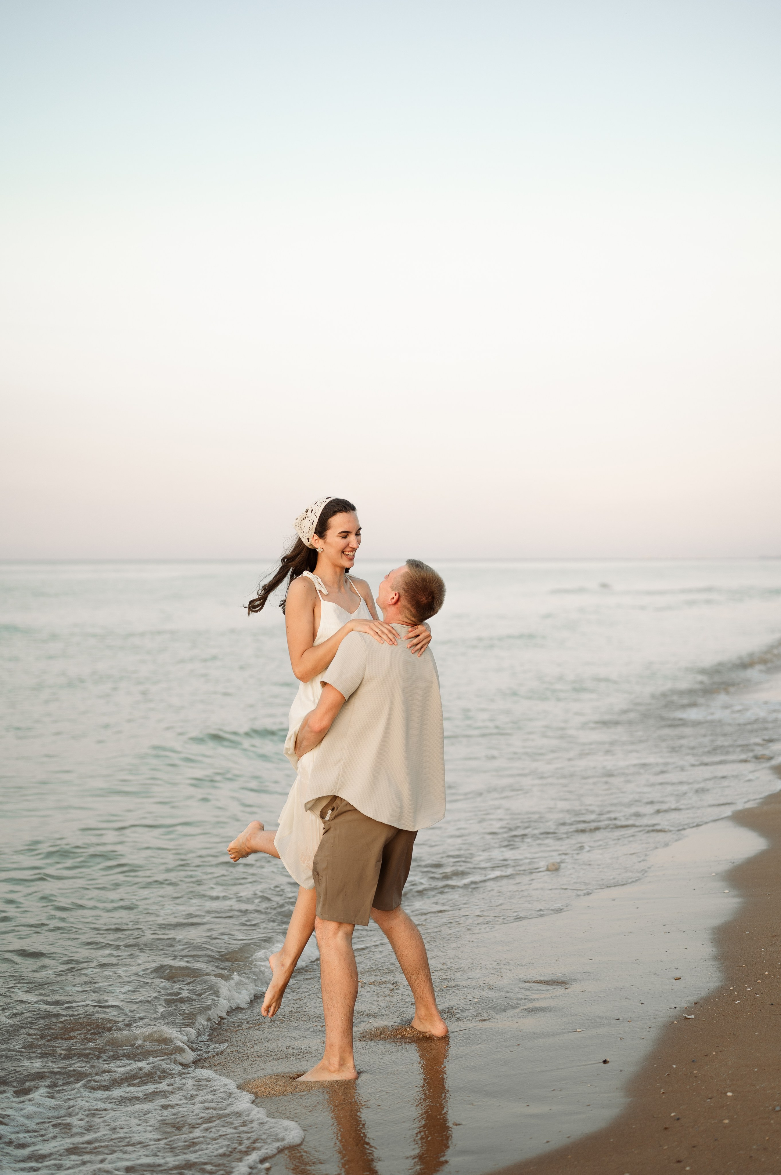 Предсвадебная съёмка на море🌊. Свадебный и семейный фотограф в Краснодаре Алина Мельник
