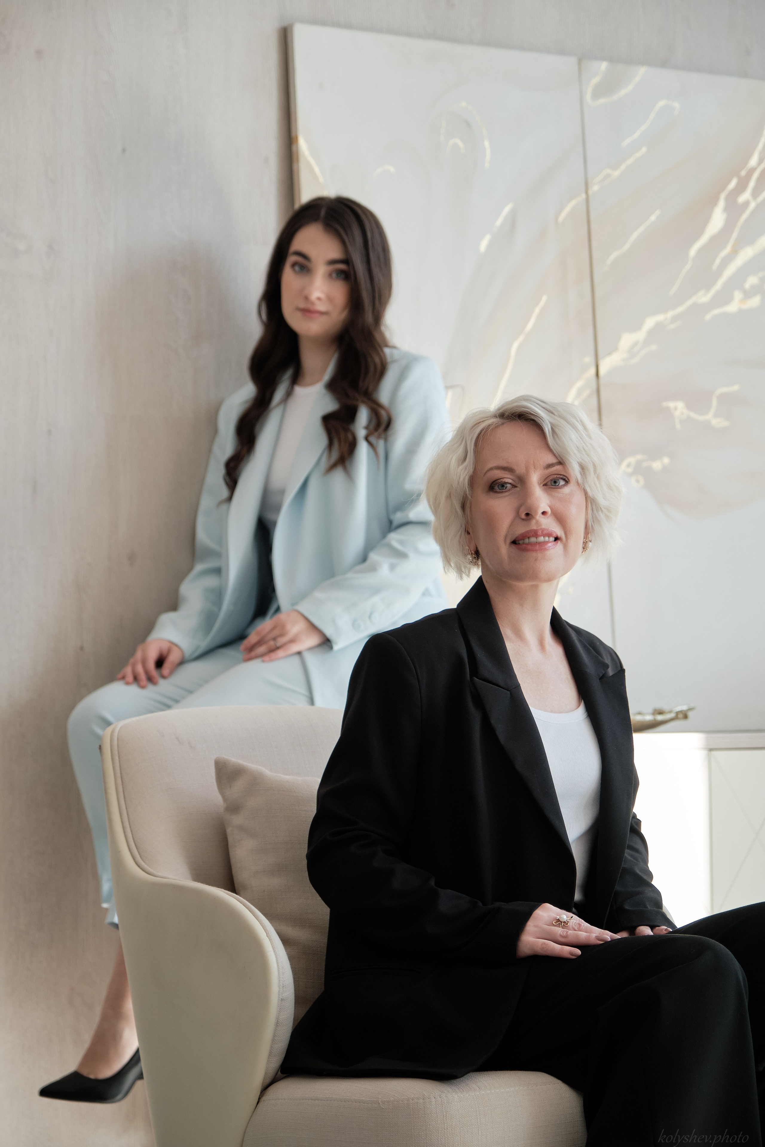 Семейная фотосессия мамы и дочки 3. Портретный фотограф на новый год в Москве Виктория Колышева