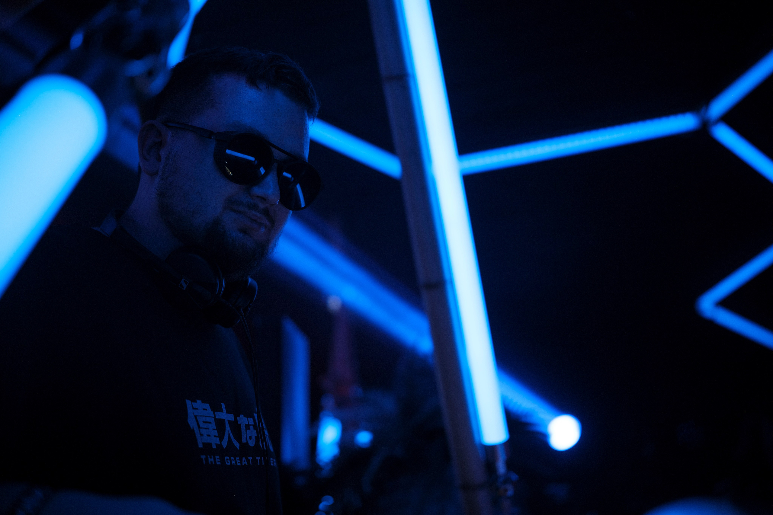 Embargo 3/02. Главная