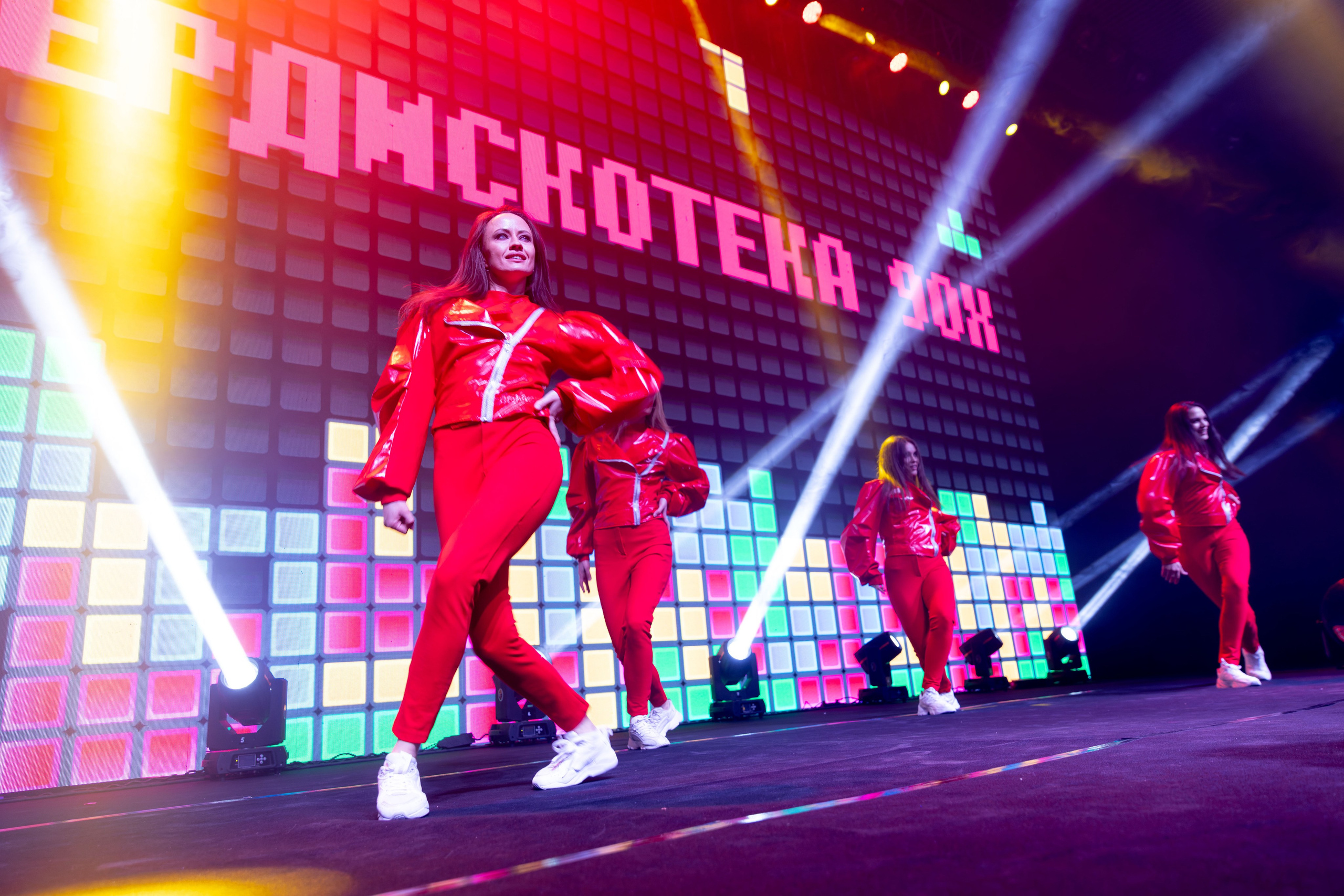 Супердискотека 90-х в Самаре • 9 марта. Фотограф в Самаре Максим Тырин