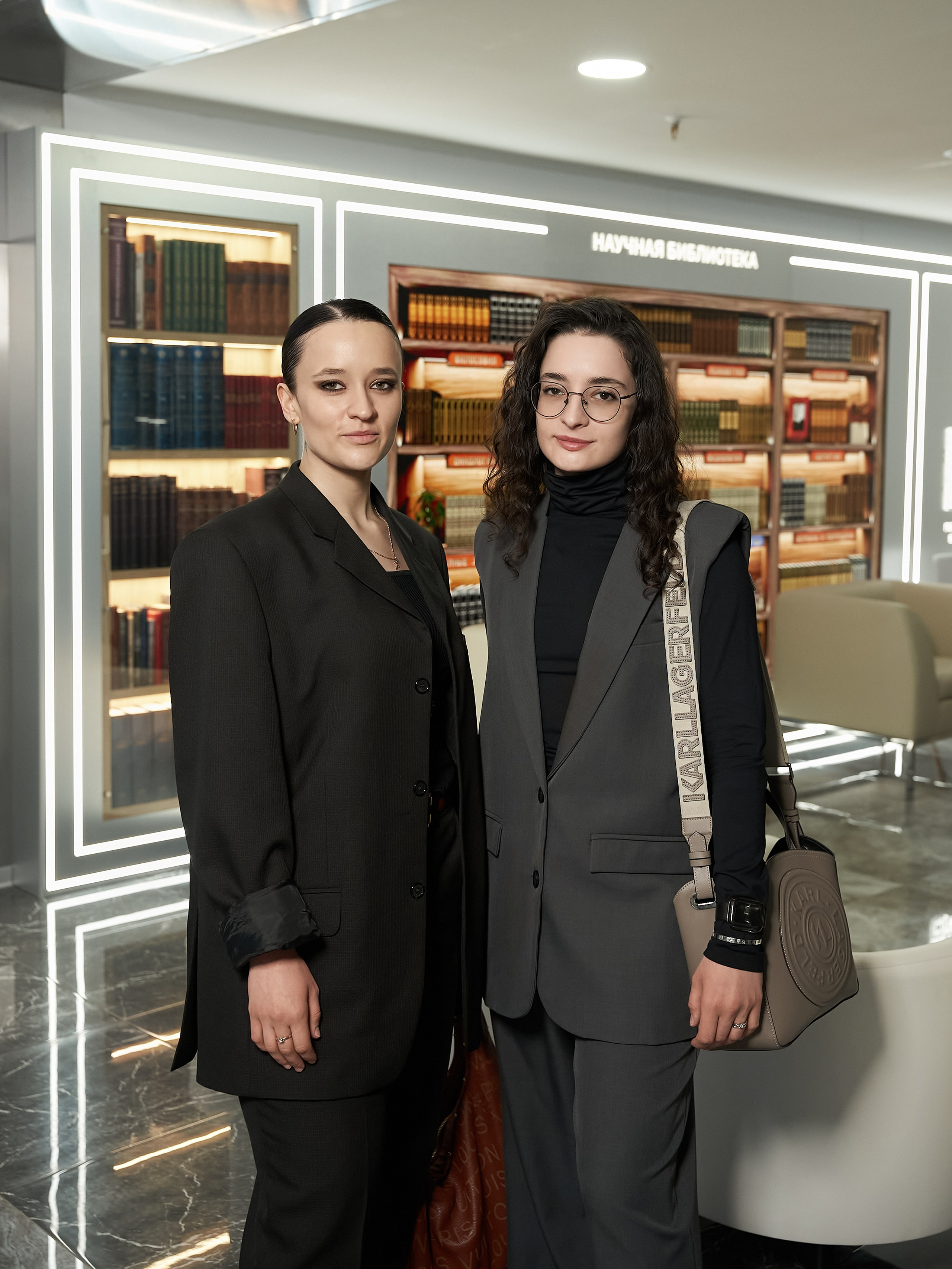 СЛУШАТЕЛИ. PRO-AGELESS