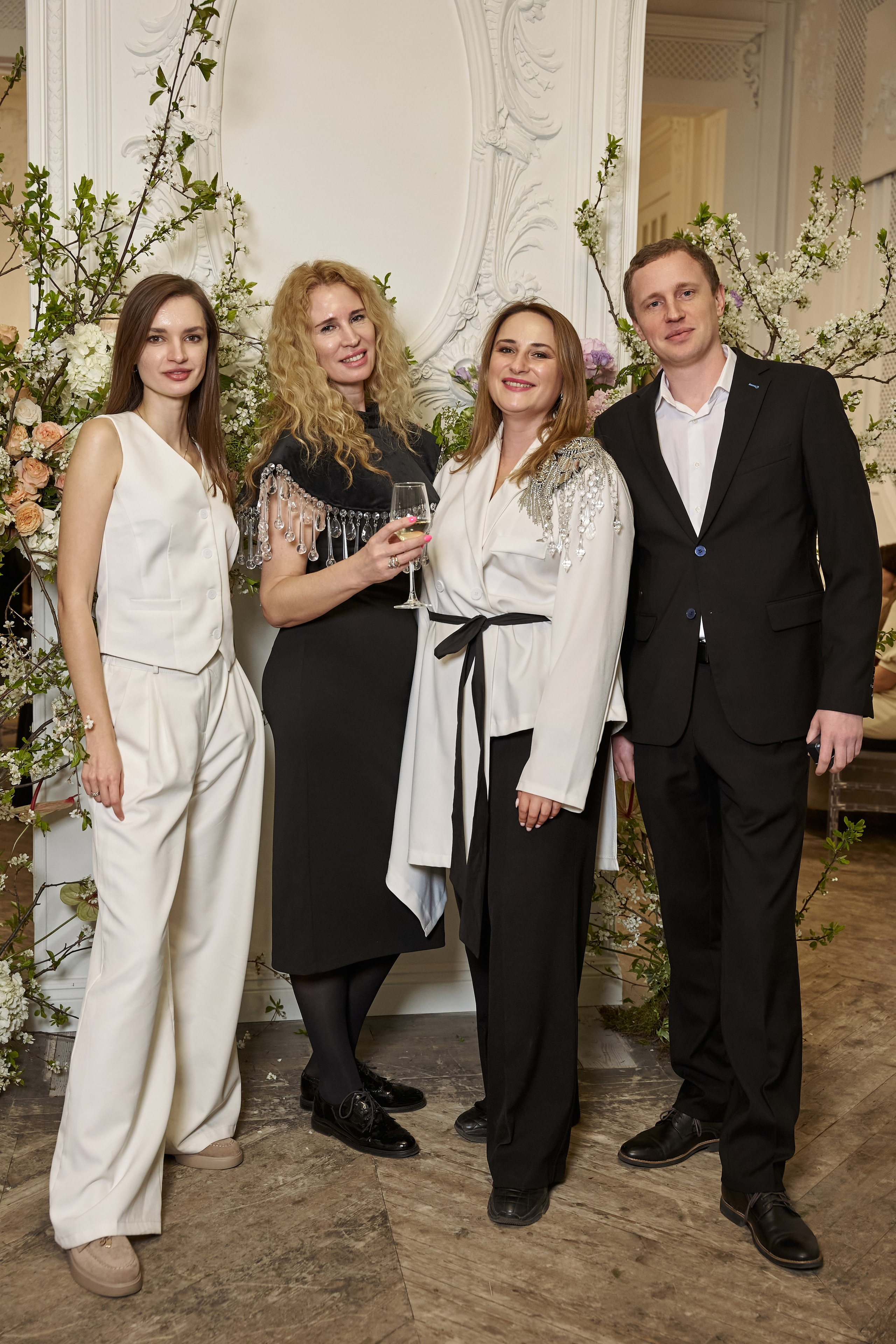 ГАЛА УЖИН. PRO-AGELESS