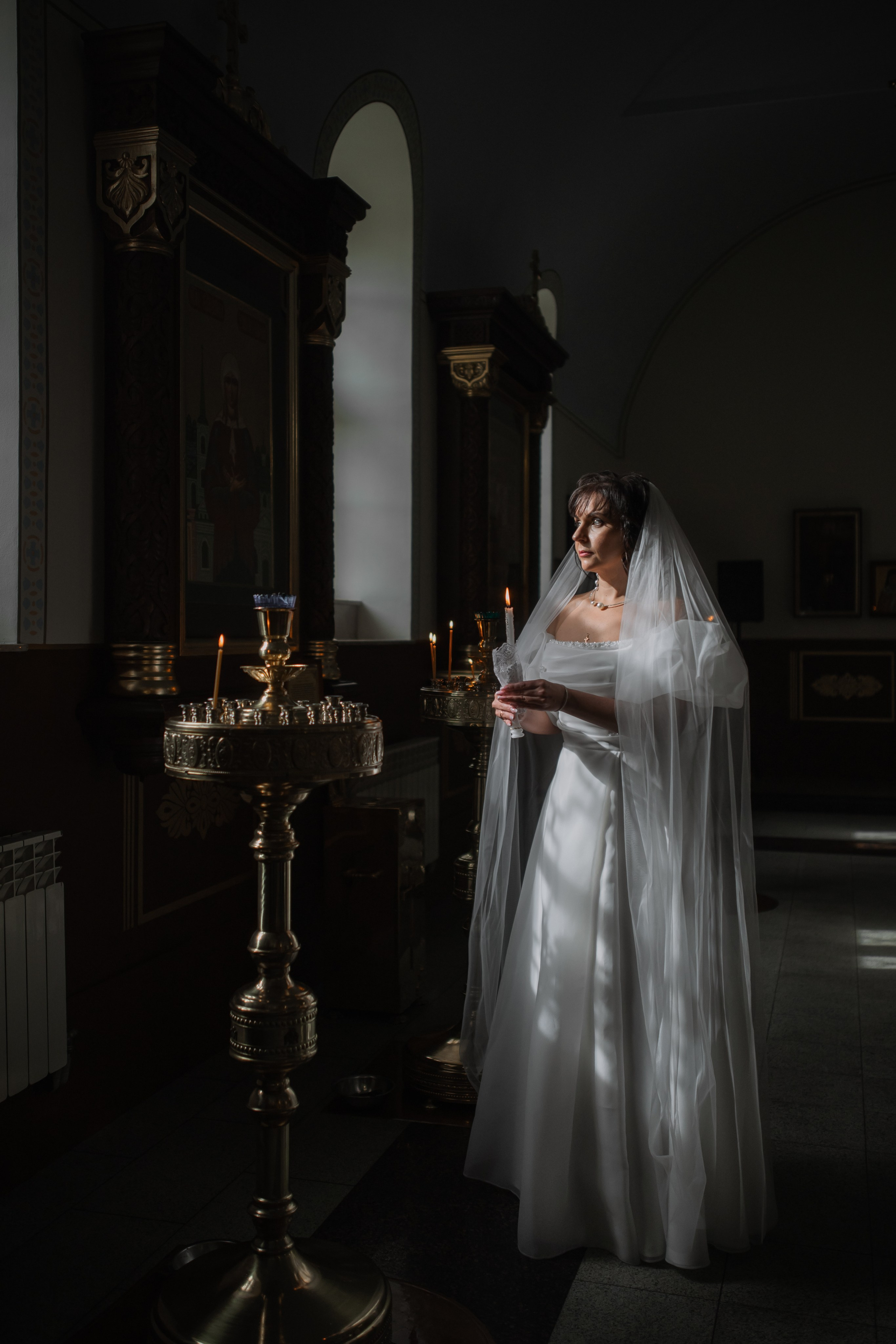 Венчание в храме Апостола Петра. Фотограф на крещение и венчание, семейный фотограф в Санкт-Петербурге