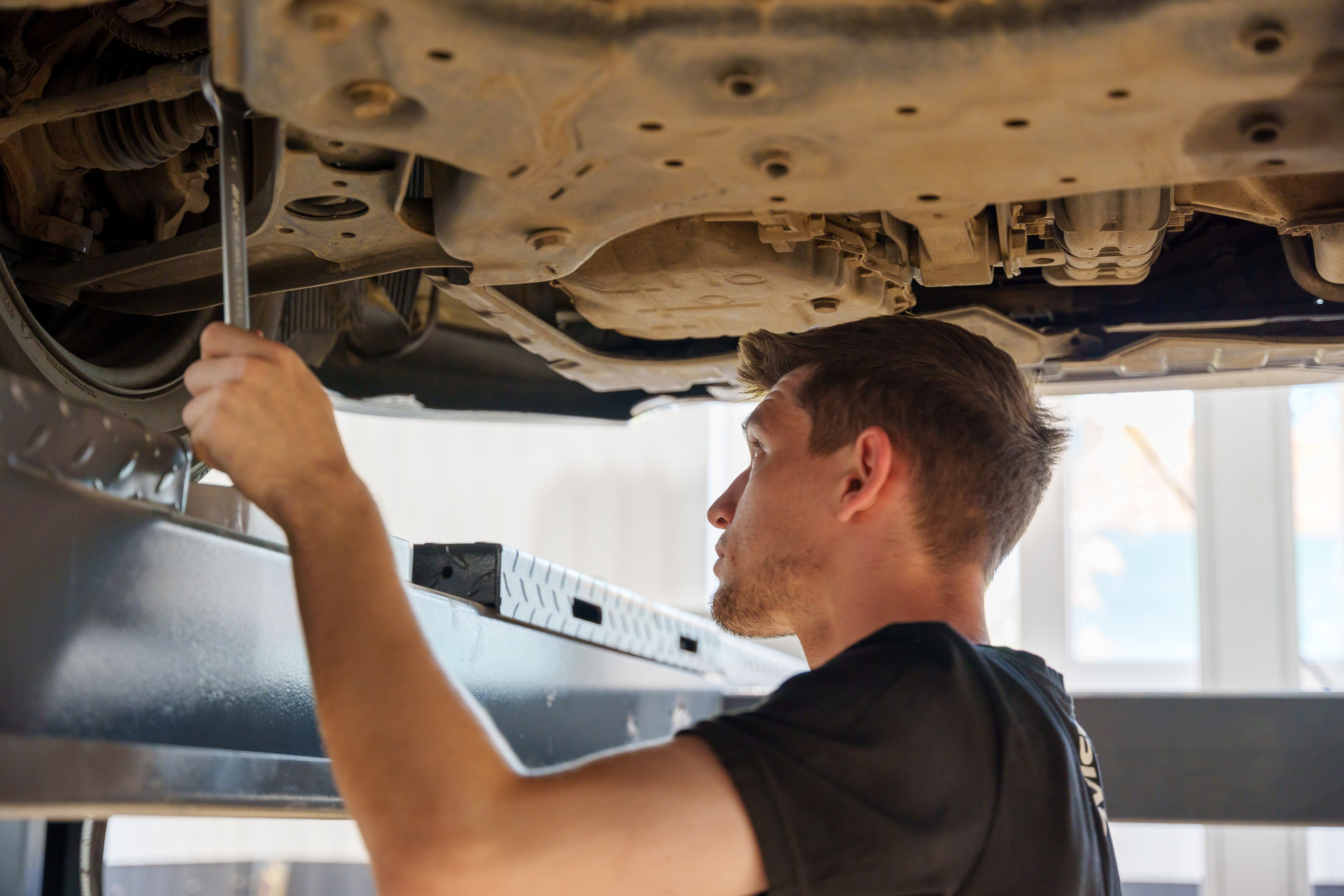 Интерьерная фотосъемка автосервиса Fit Service в Краснодаре — Профессиональная фотосъемка интерьера техцентра в Краснодаресеть СТО. Шедевры для Вас! Фотограф и Видеограф в Краснодаре Пахиев Руслан