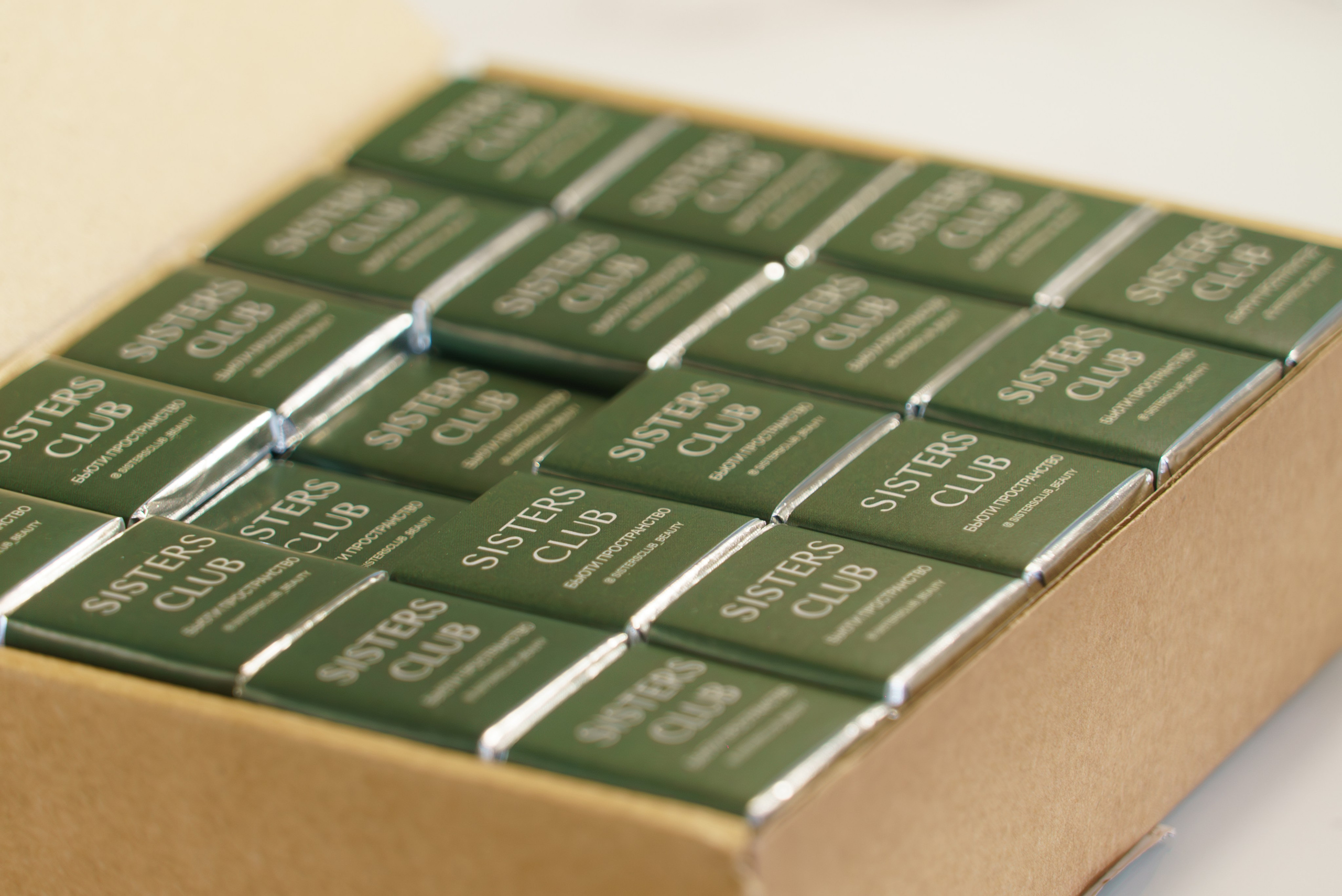 Профессиональная интерьерная фото и видео съемка студий красоты Яркая интерьерная фотосъемка для бьюти-коворкинга и студий. Шедевры для Вас! Фотограф и Видеограф в Краснодаре Пахиев Руслан