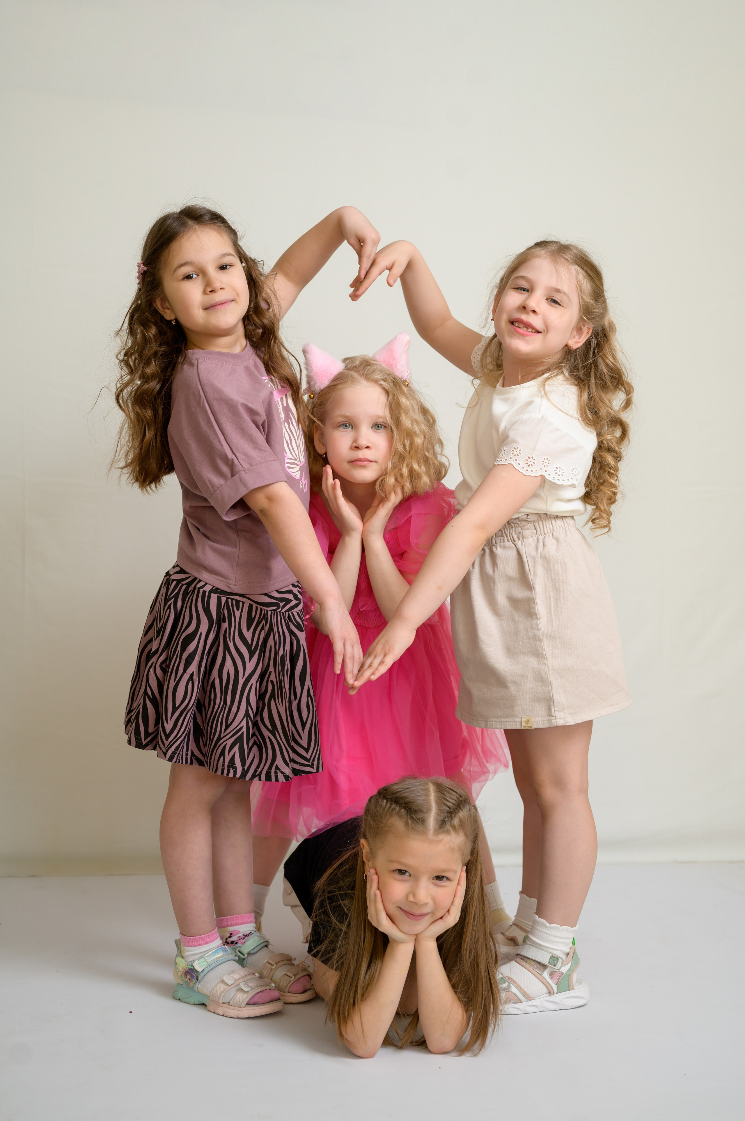 Д/с№ 3к3 группа «Фантазёры» (индивидуальный дизайн) + рисунки детей. Фотограф новорожденных, семейный детский в Тюмени Татьяна Морозова