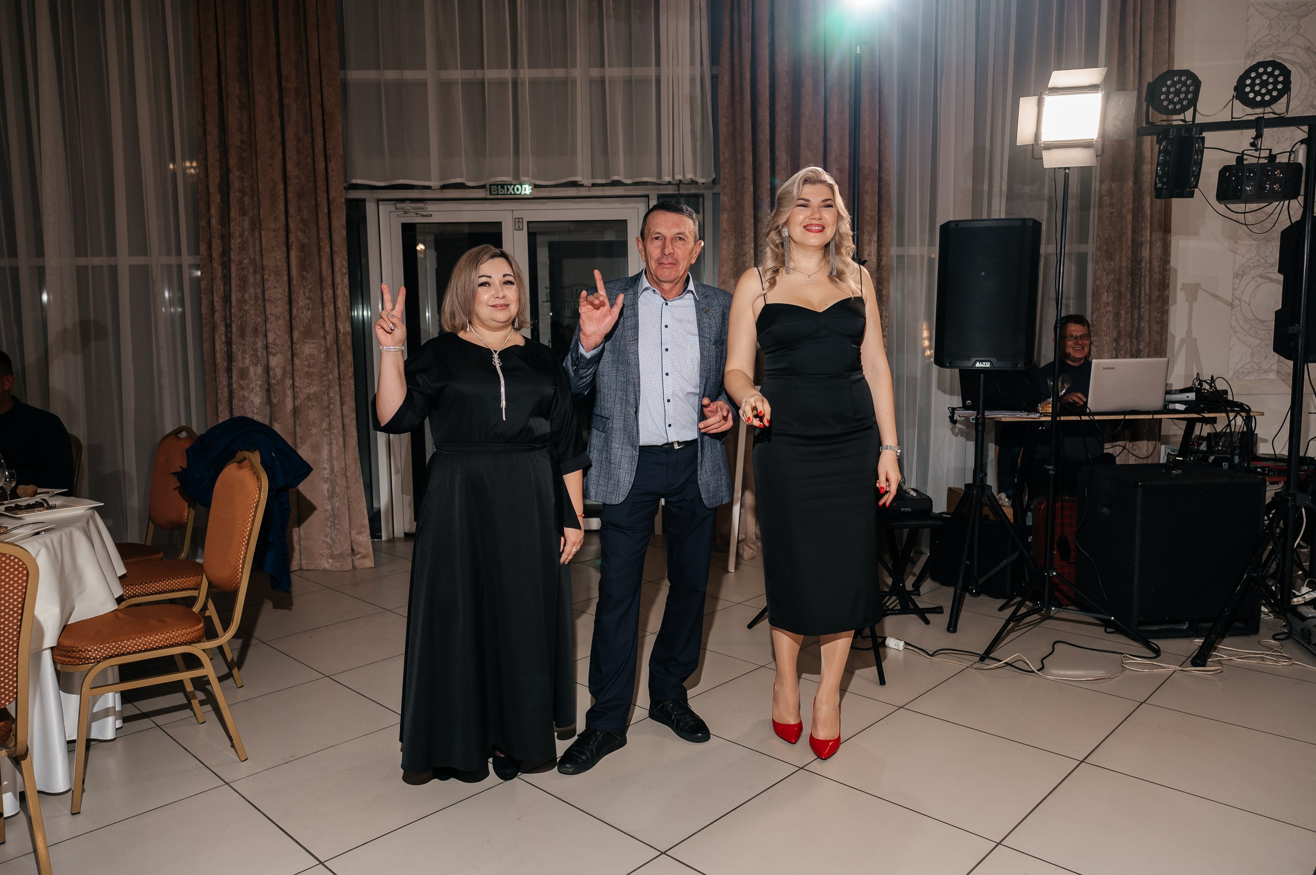 Сергей и Елизавета. Полный день. Фотограф Екатерина Бочарникова