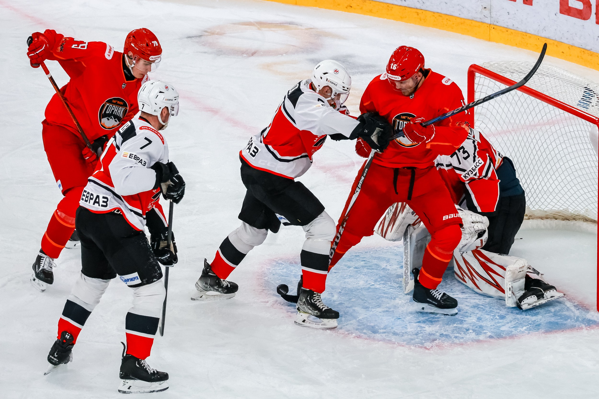 Хоккей. Спортивный и репортажный фотограф в Екатеринбурге Пустовая Аделя