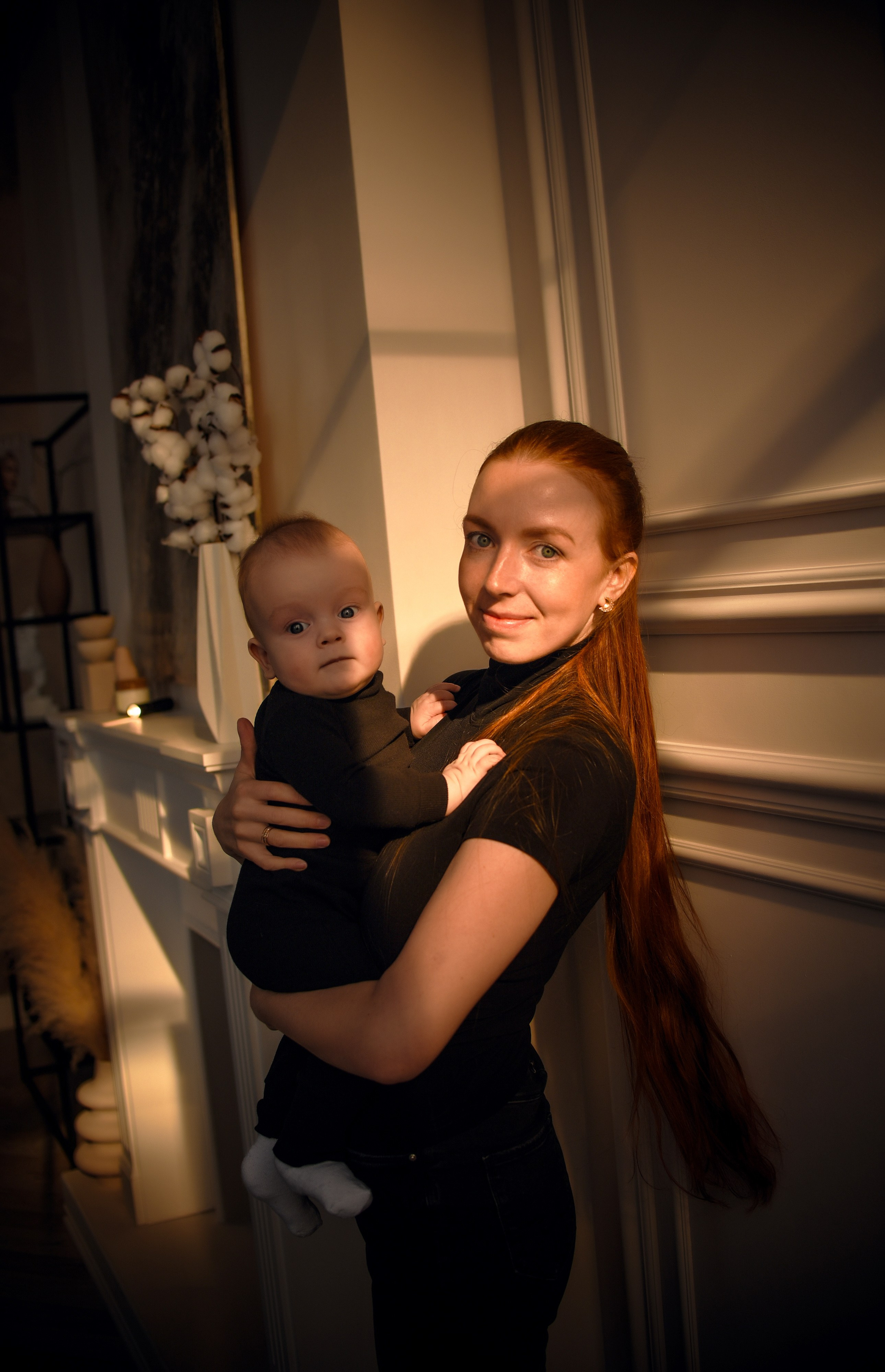 Семейная студийная фотосессия 3. Свадебный, семейный, детский, контент фотограф в Омске Максим Ильин