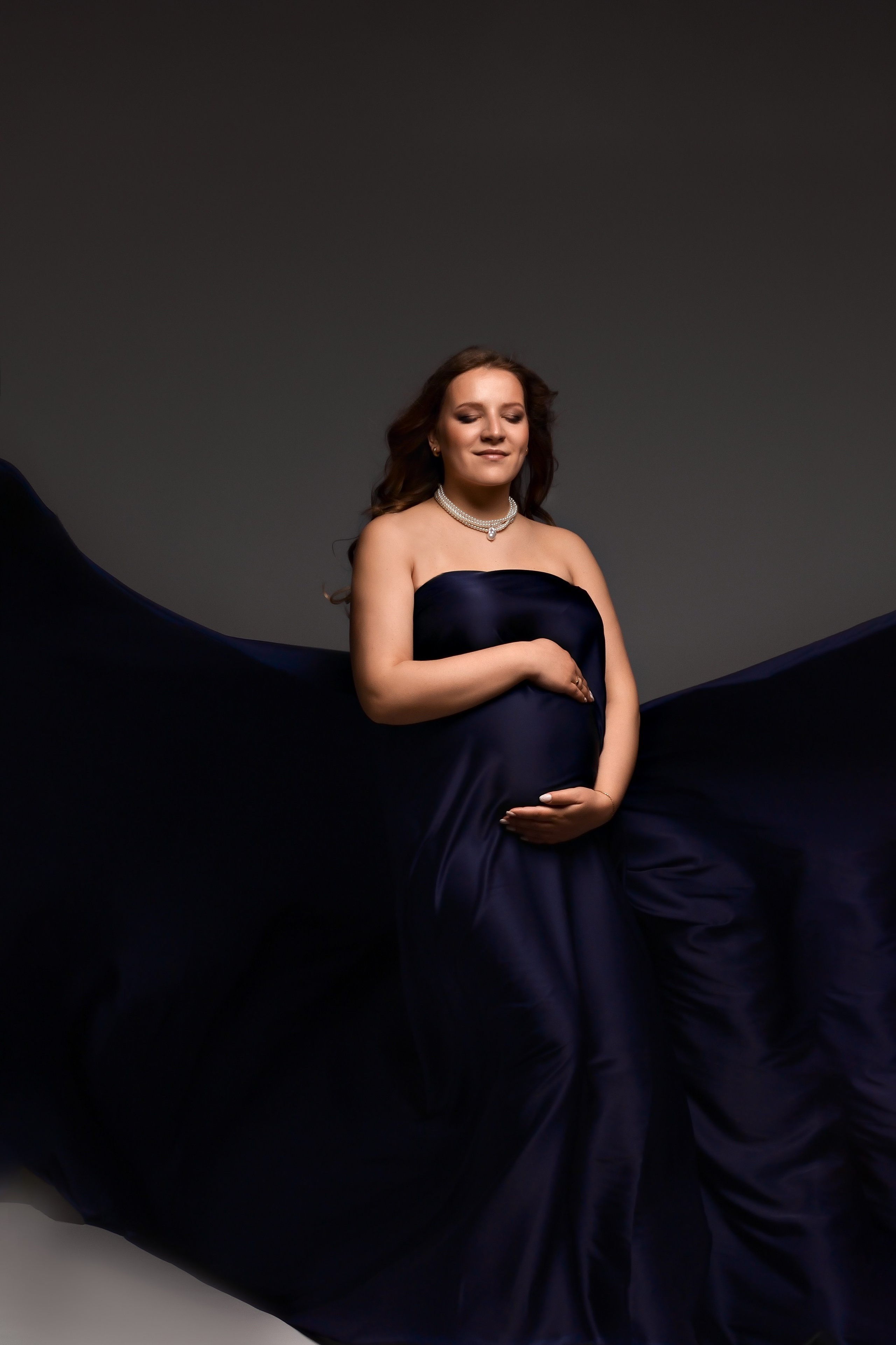 Беременность. Индивидуальные, семейные, студийные съемки в Серпухове и за пределами