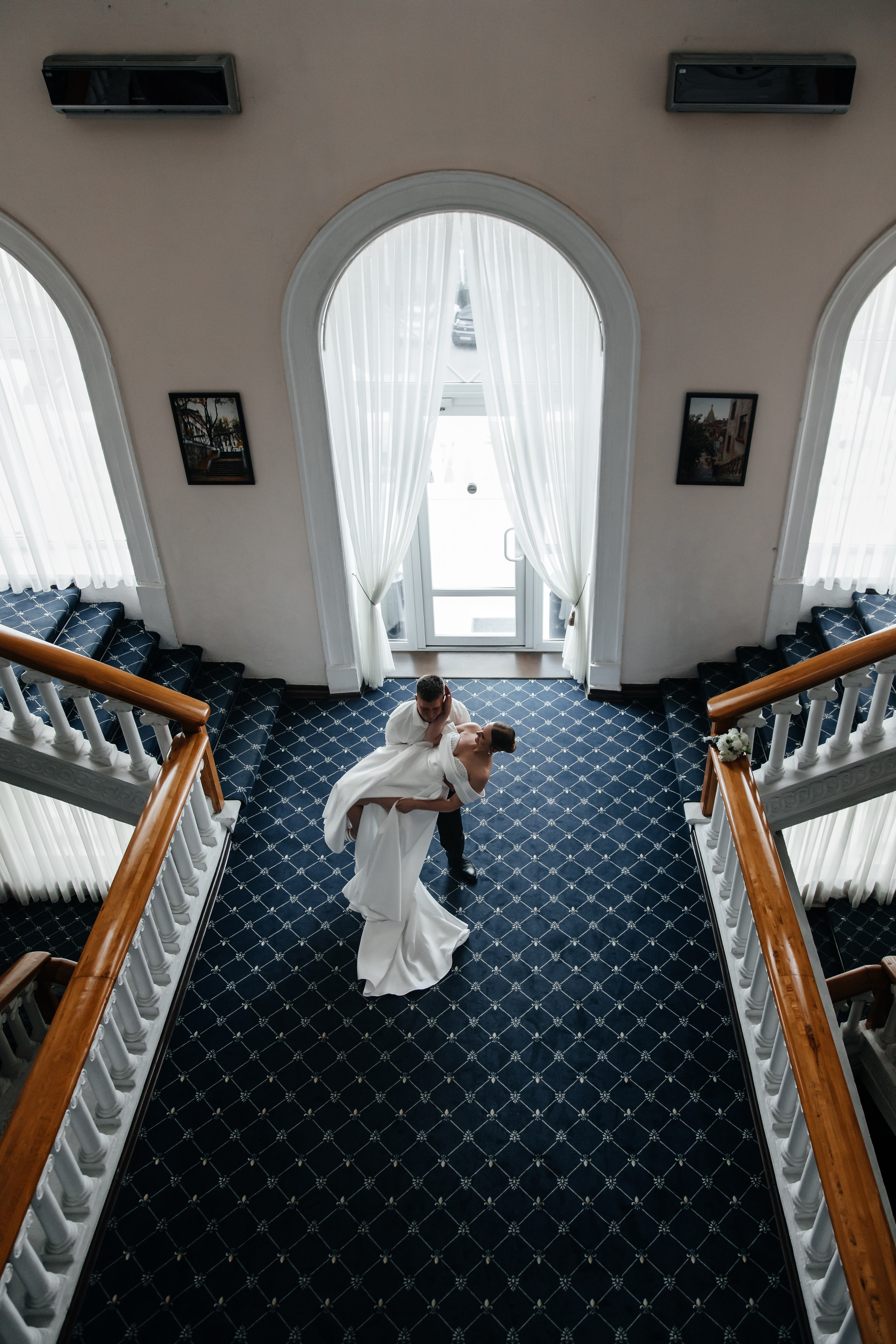 Анонс свадьбы Юлии и Игоря. Городская лавстори в Севастополе. Свадебный фотограф в Крыму и Севастополе Ольга Баскакова