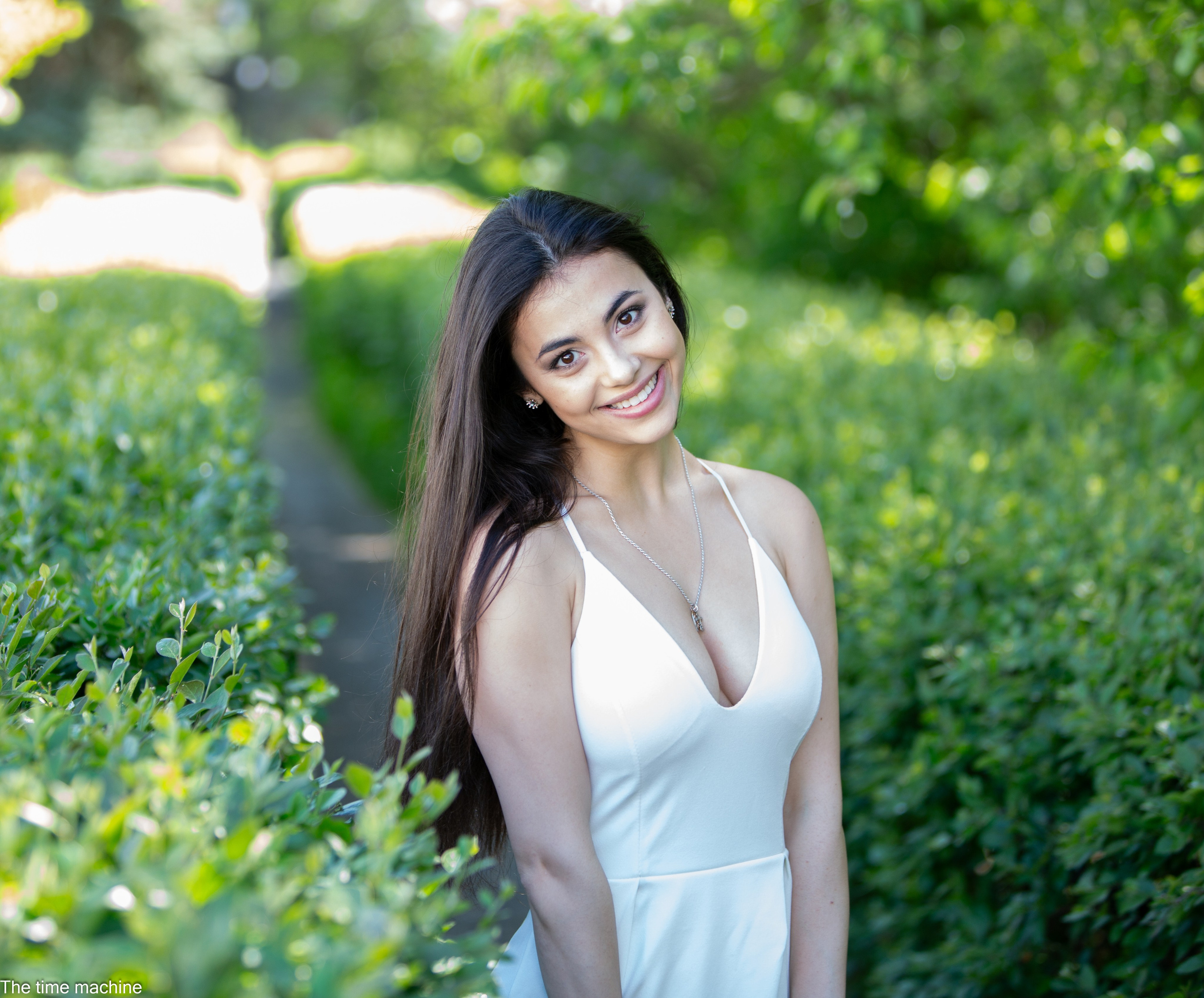 Мисс разных лет. Фотограф для маркетплейсов Михаил Бове