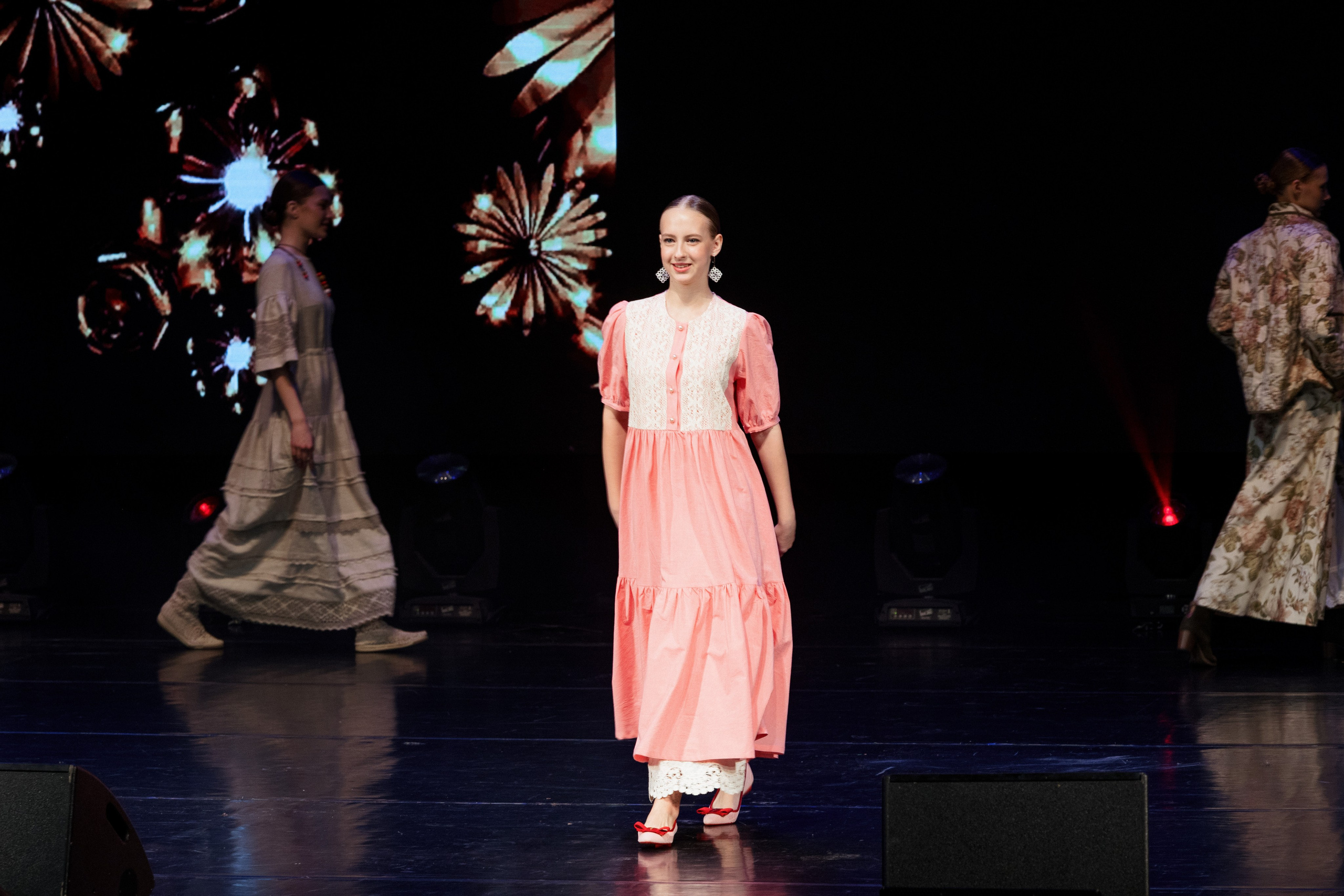 Конференция моды и дизайнеров — ТОЧКИ РОСТА 2026. СВОИ. ФОТООТЧЕТЫ-СОБЫТИЯ-МЕСТА