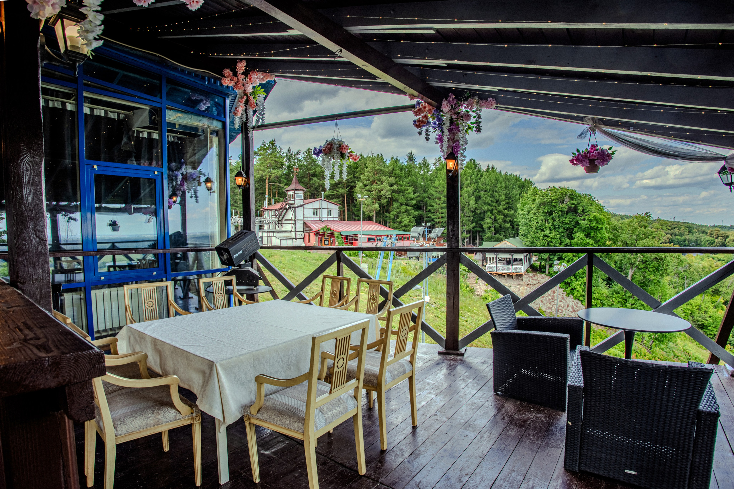 Концертный клуб «Сердце замка» A-Alvo, фото интерьерного фотографа Алексея Муравьёва, музыкальное пространство УфаЛобби клуба «Сердце замка» A-Alvo, съёмка интерьерного фотографа Алексея Муравьёва, концертная площадкаЗал концертного клуба «Сердце замка» A-Alvo, работа интерьерного фотографа Алексея Муравьёва, мероприятия УфаСцена клуба «Сердце замка» A-Alvo, фото интерьерного фотографа Алексея Муравьёва, музыкальные выступленияФойе концертного клуба «Сердце замка» A-Alvo, съёмка интерьерного фотографа Алексея Муравьёва, атмосфера УфаАкустика клуба «Сердце замка» A-Alvo, работа интерьерного фотографа Алексея Муравьёва, живой звукЗона отдыха «Сердце замка» A-Alvo, фото интерьерного фотографа Алексея Муравьёва, комфорт для зрителейВход в клуб «Сердце замка» A-Alvo, съёмка интерьерного фотографа Алексея Муравьёва, концертная площадка УфаИнтерьер концертного клуба «Сердце замка» A-Alvo, работа интерьерного фотографа Алексея Муравьёва, мероприятияОсвещение клуба «Сердце замка» A-Alvo, фото интерьерного фотографа Алексея Муравьёва, концертный зал УфаЗвуковое оборудование «Сердце замка» A-Alvo, съёмка интерьерного фотографа Алексея Муравьёва, музыкальная площадкаМеста для зрителей клуб «Сердце замка» A-Alvo, работа интерьерного фотографа Алексея Муравьёва, комфорт УфаБарная зона «Сердце замка» A-Alvo, фото интерьерного фотографа Алексея Муравьёва, концертная площадкаВестибюль клуба «Сердце замка» A-Alvo, съёмка интерьерного фотографа Алексея Муравьёва, вход УфаОбщая панорама концертного клуба «Сердце замка» A-Alvo, работа интерьерного фотографа Алексея Муравьёва, музыкальное пространство