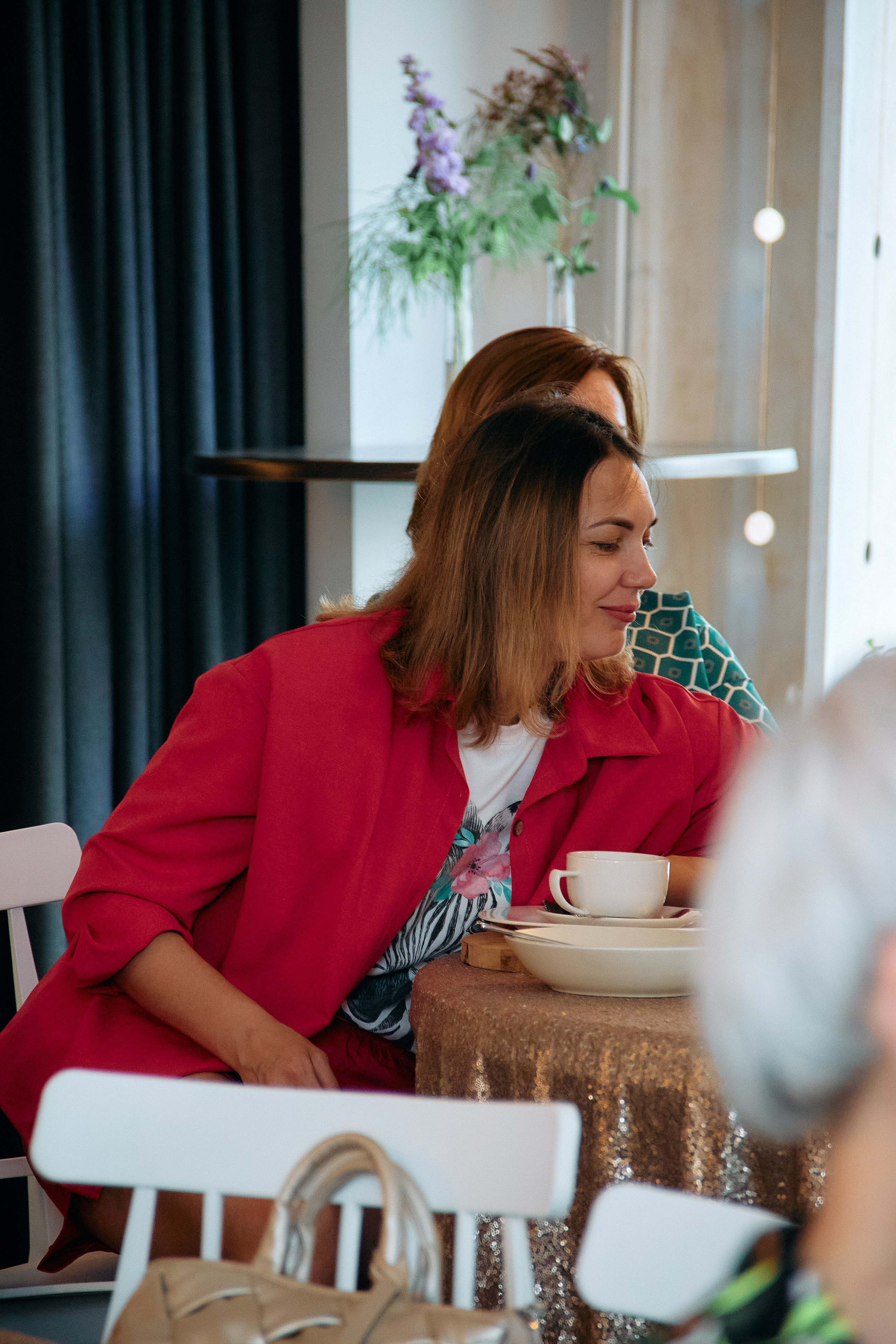 Деловой разговор «Перспективы инвестиций в 2024 году». Фотограф в Смоленске Ася Польшина