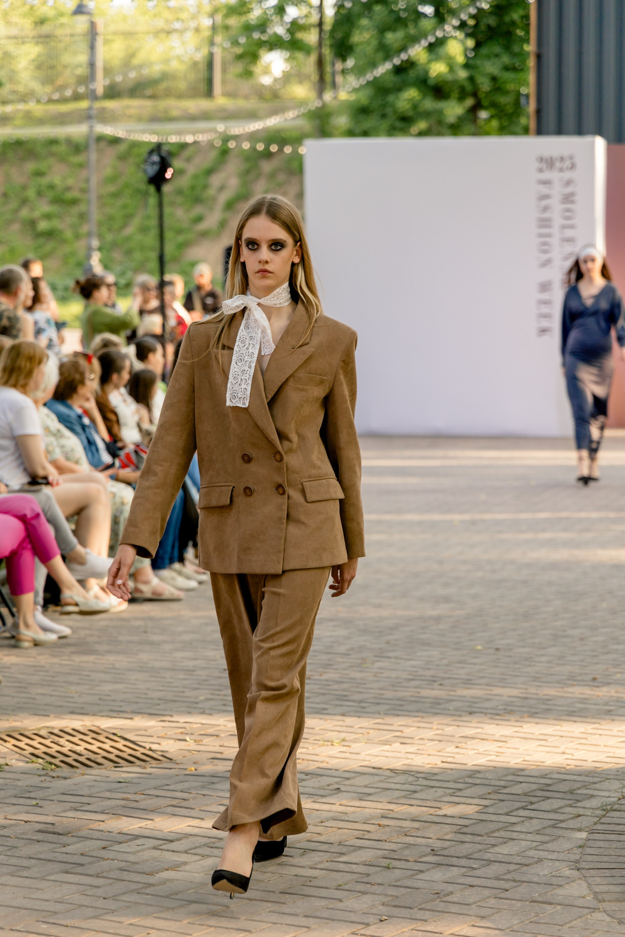 Smolensk Fashion Week 2025_показы_ДЕНЬ 1_ВЕЧЕРНИЙ ПОКАЗ_19:00. Главная