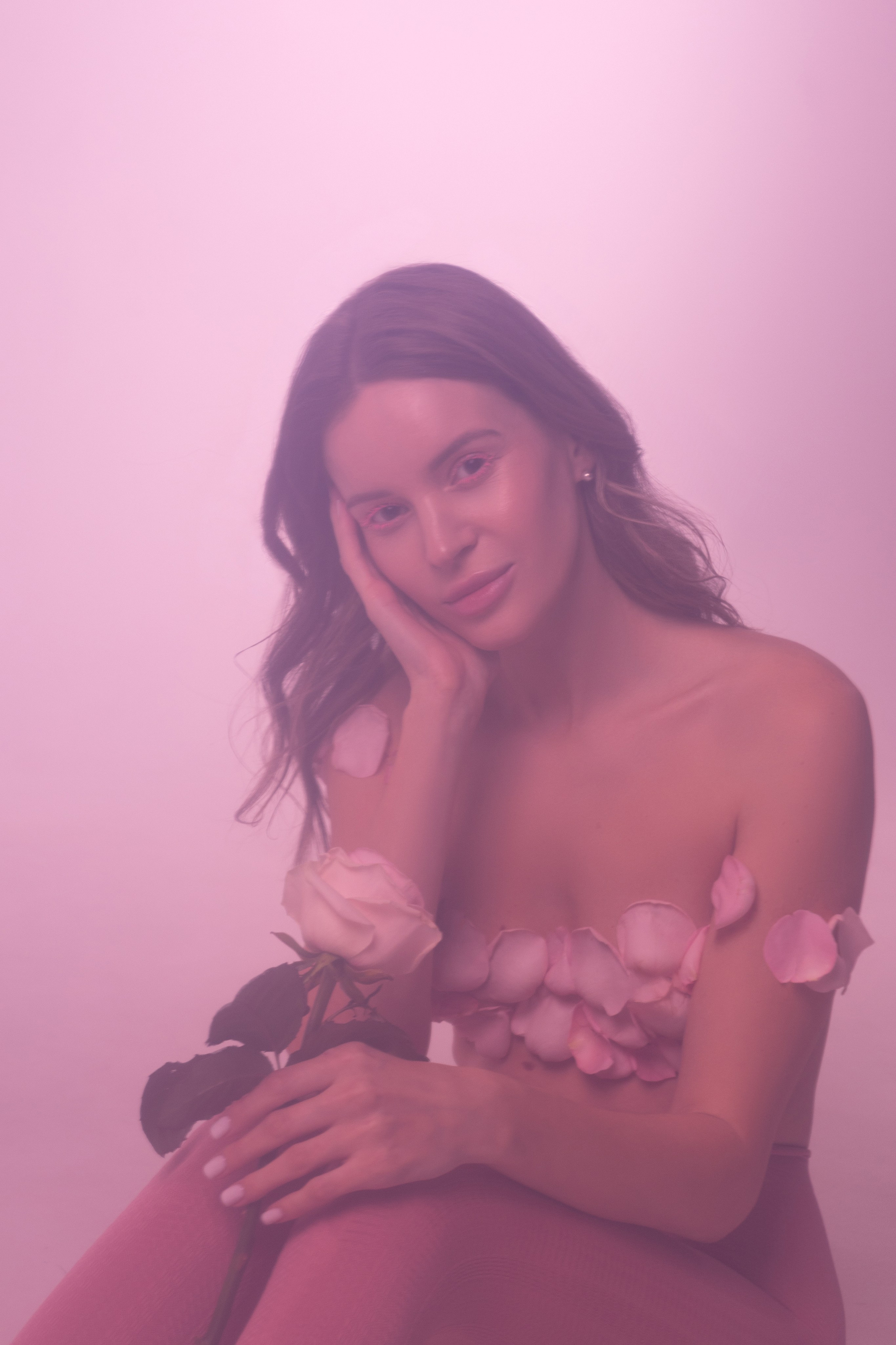 Рита «Pink flower». Фотограф Мария Щеголькова. Чувственный женский портрет